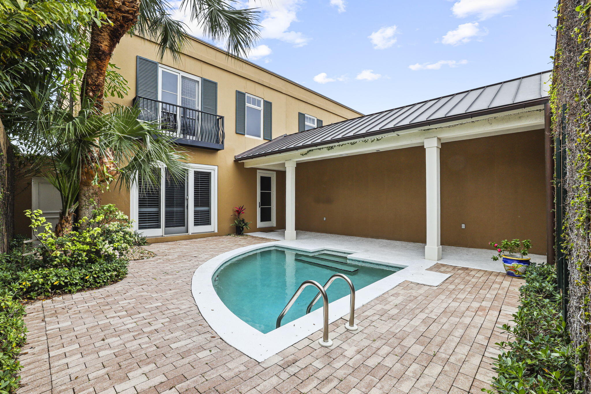 BRIDGETOWN - Residential