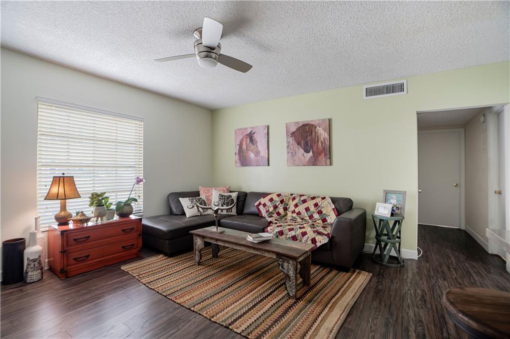 Imperial Point Colonnades - Residential