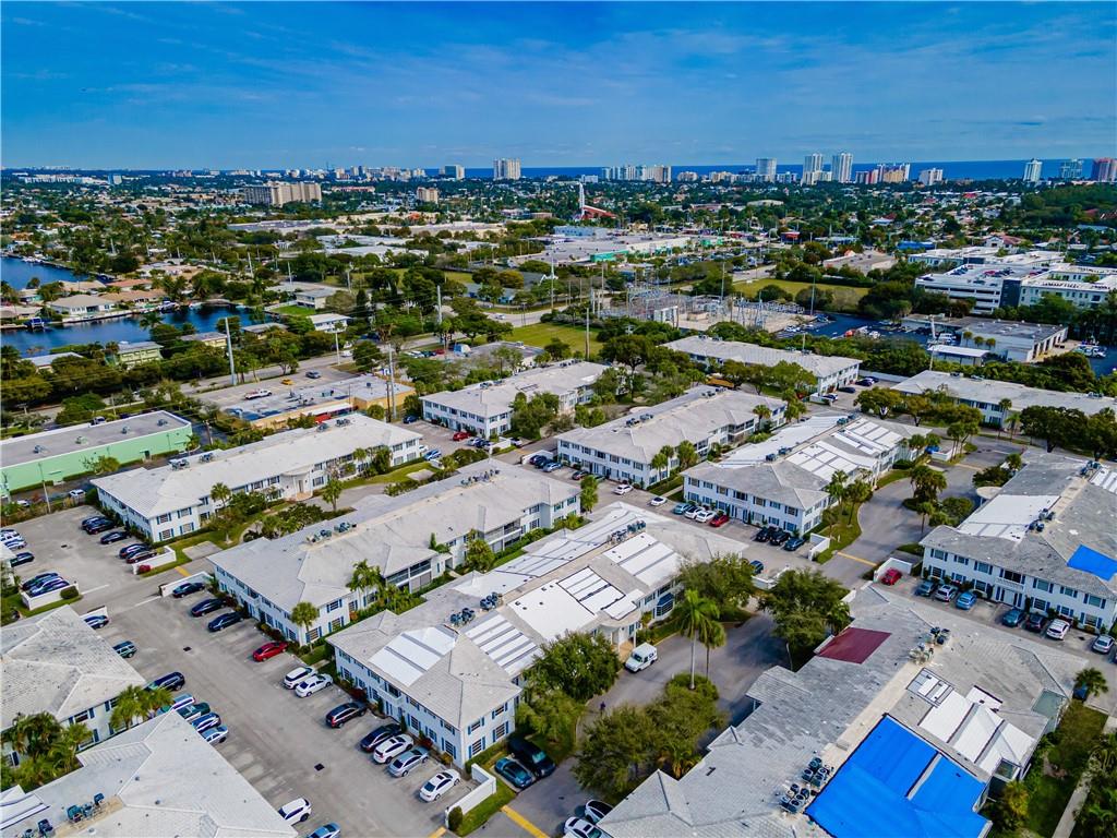 Imperial Point Colonnades - Residential