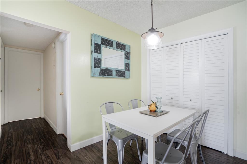 Imperial Point Colonnades - Residential