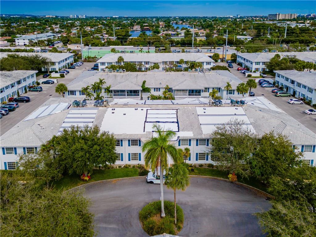 Imperial Point Colonnades - Residential