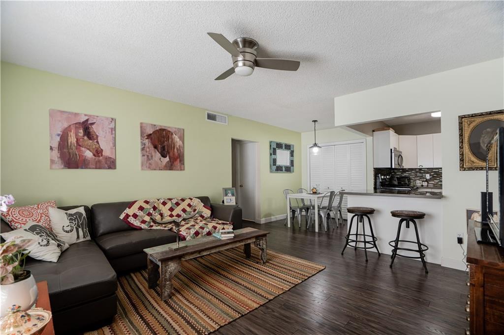 Imperial Point Colonnades - Residential