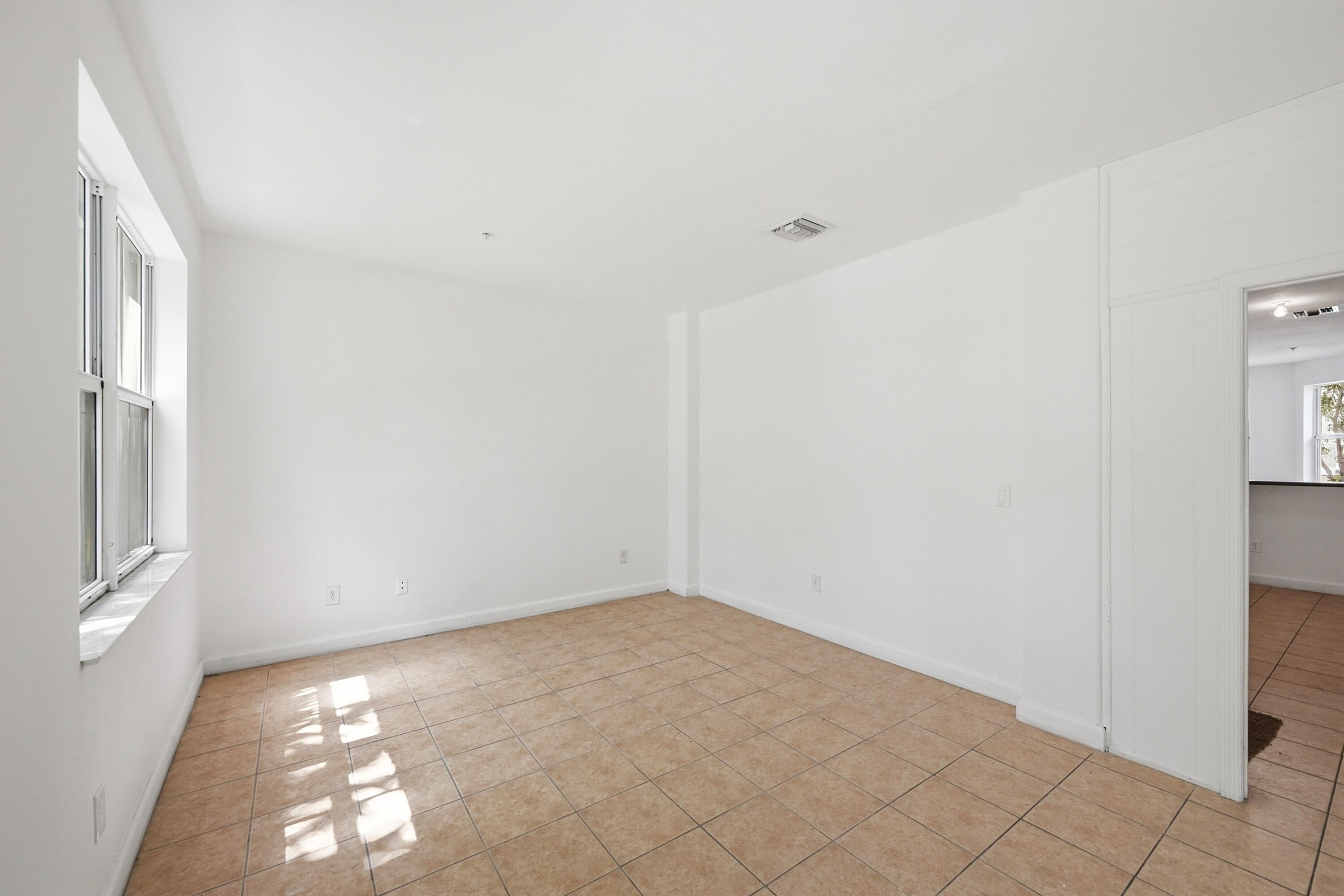 SHOMA TOWNHOMES AT ROYAL PALM BEACH CONDO - Residential