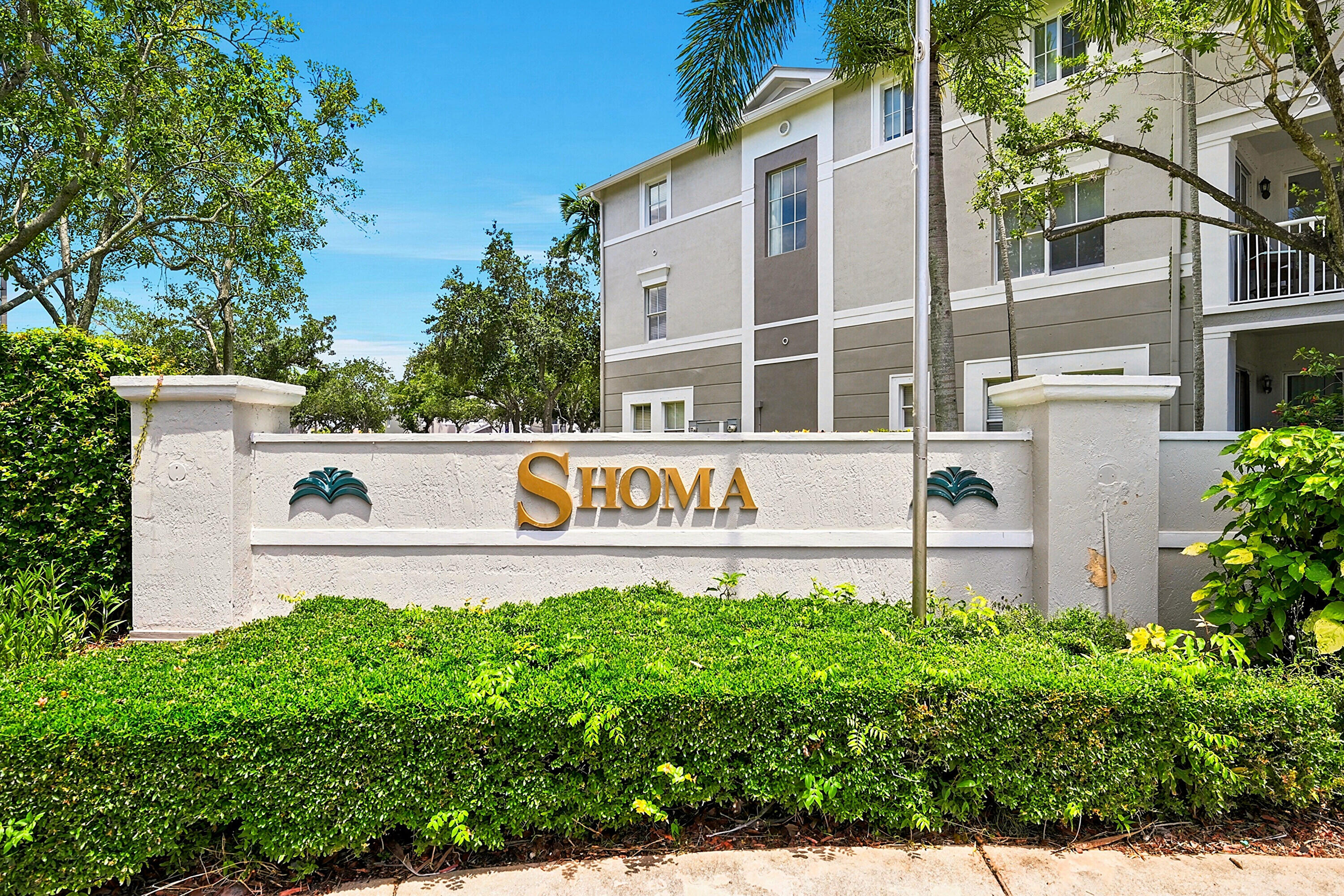 SHOMA TOWNHOMES AT ROYAL PALM BEACH CONDO - Residential