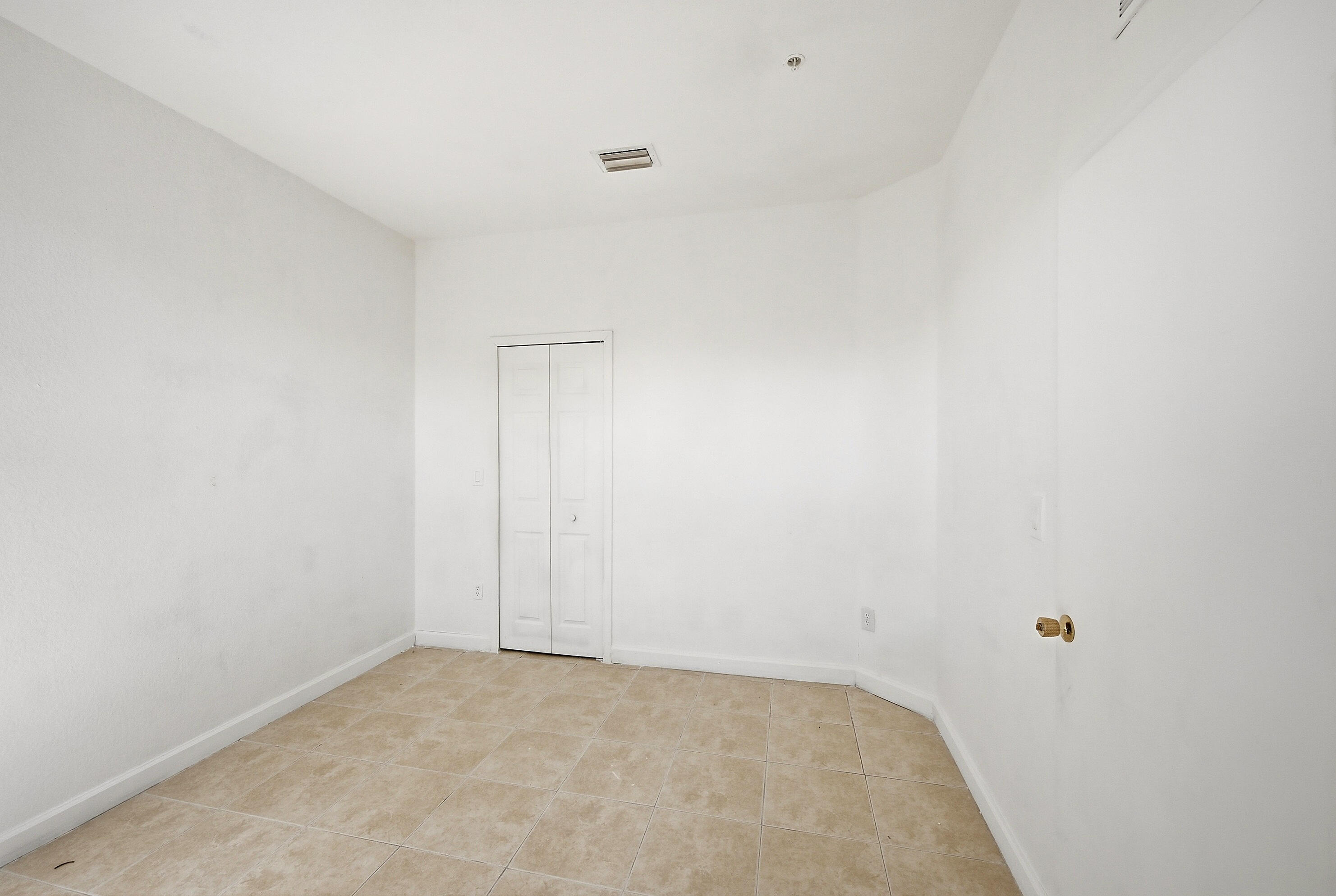 SHOMA TOWNHOMES AT ROYAL PALM BEACH CONDO - Residential