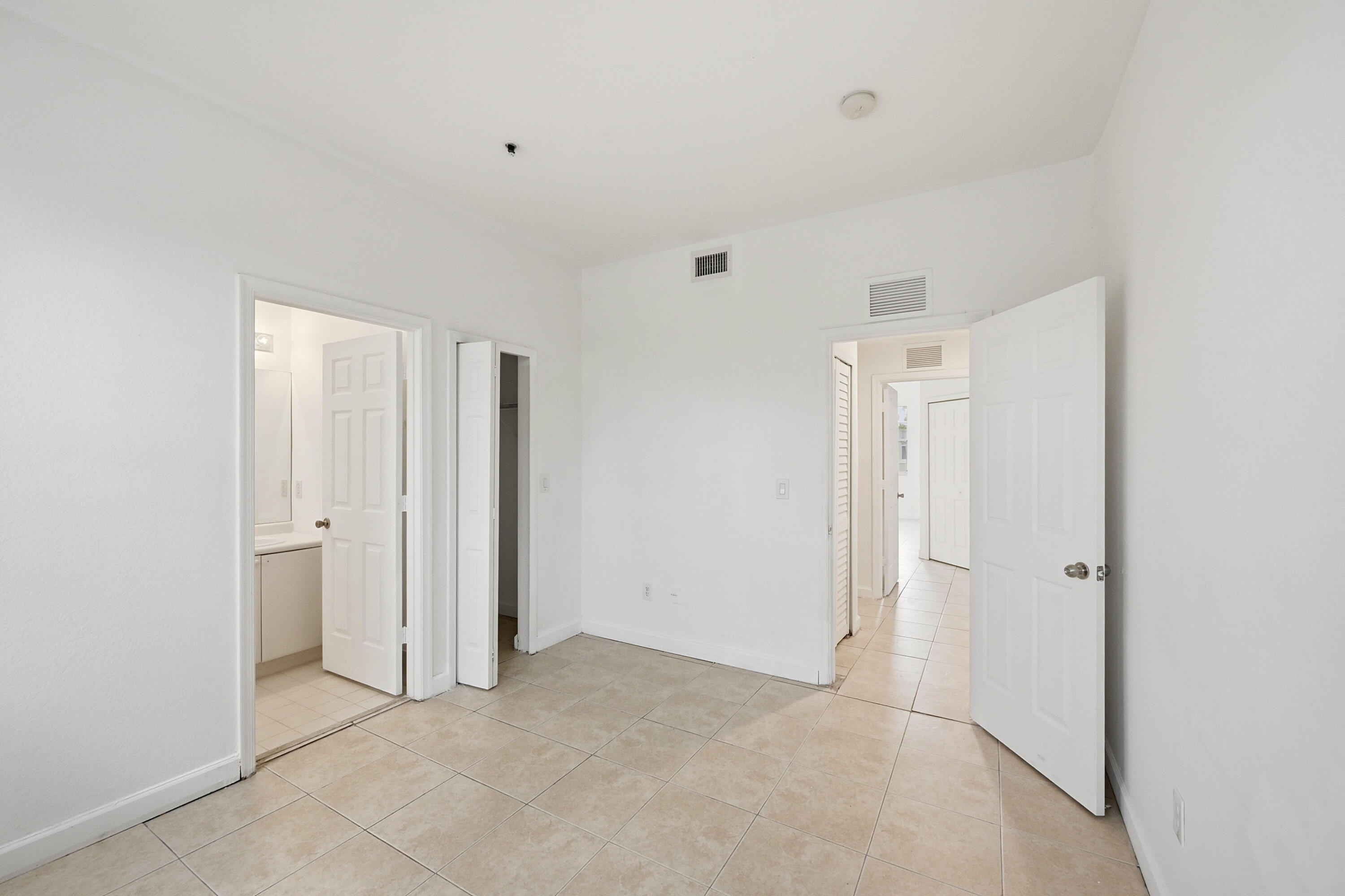 SHOMA TOWNHOMES AT ROYAL PALM BEACH CONDO - Residential