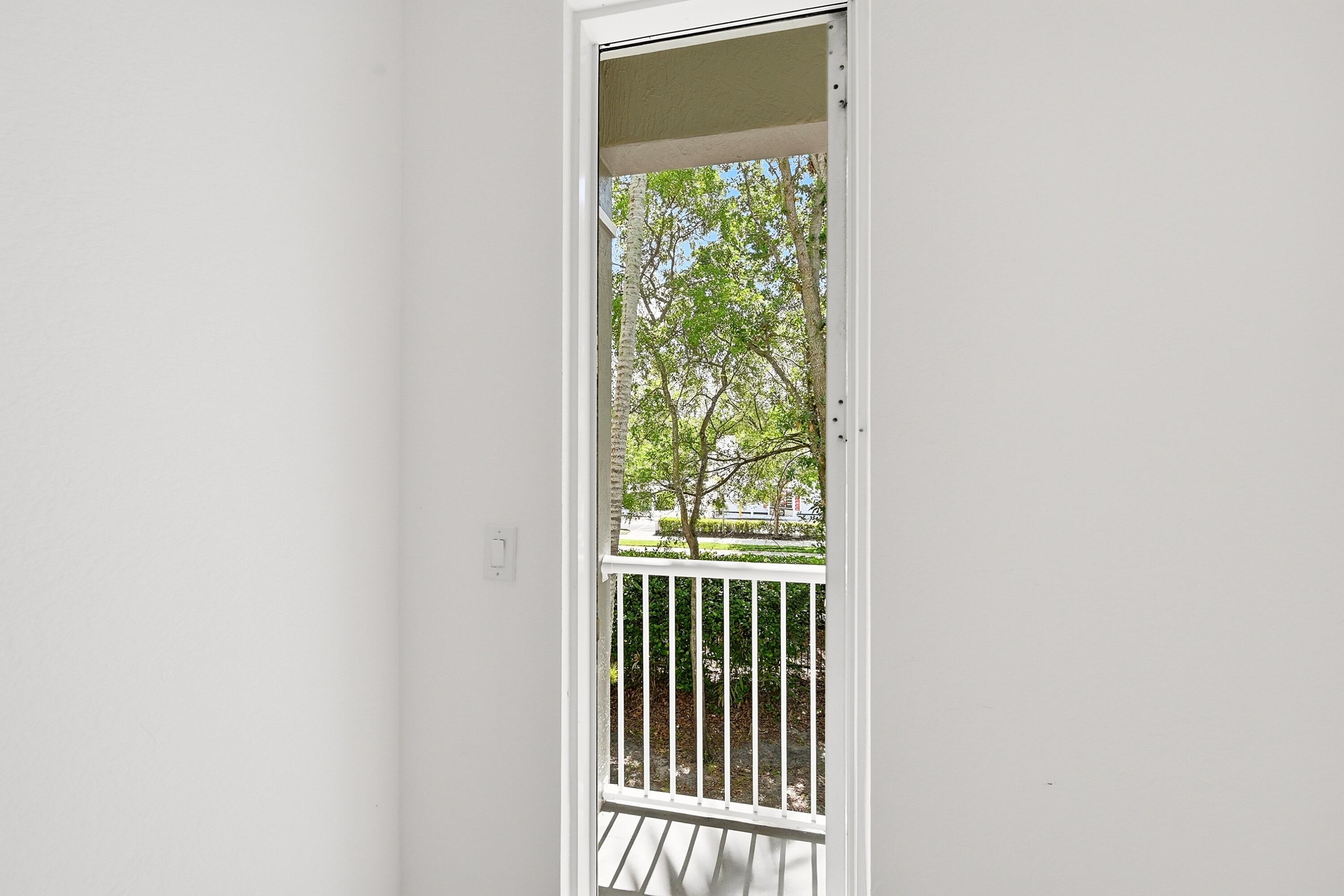 SHOMA TOWNHOMES AT ROYAL PALM BEACH CONDO - Residential