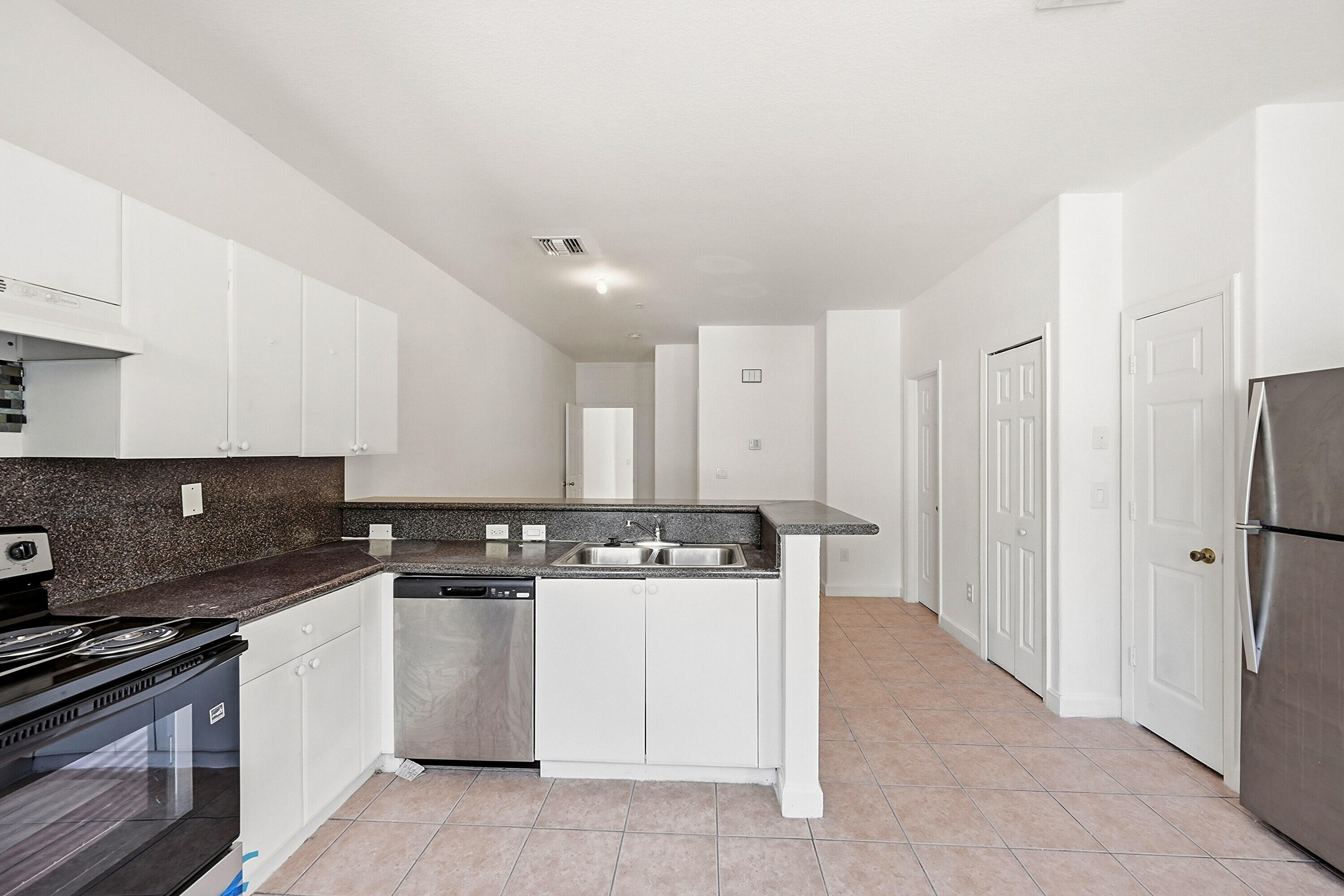 SHOMA TOWNHOMES AT ROYAL PALM BEACH CONDO - Residential