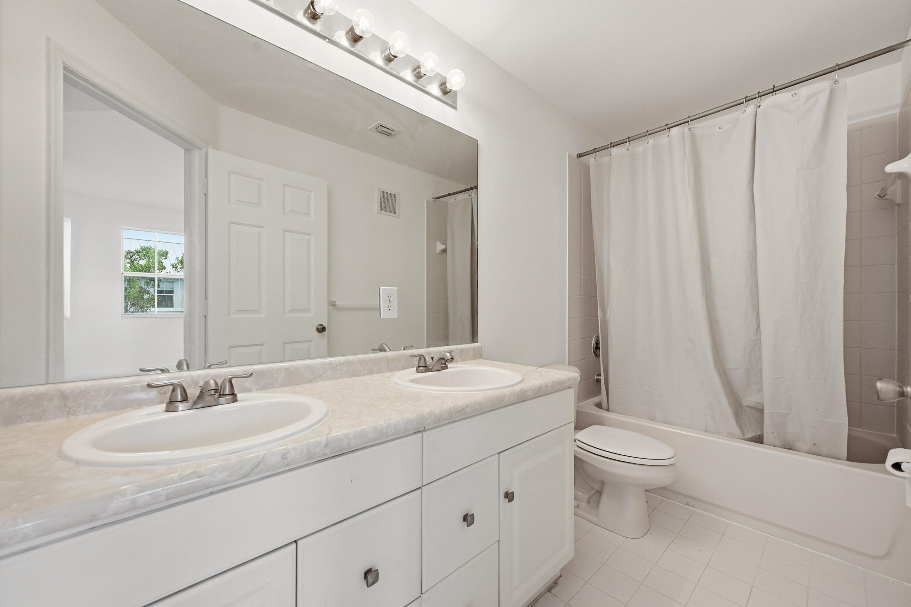 SHOMA TOWNHOMES AT ROYAL PALM BEACH CONDO - Residential