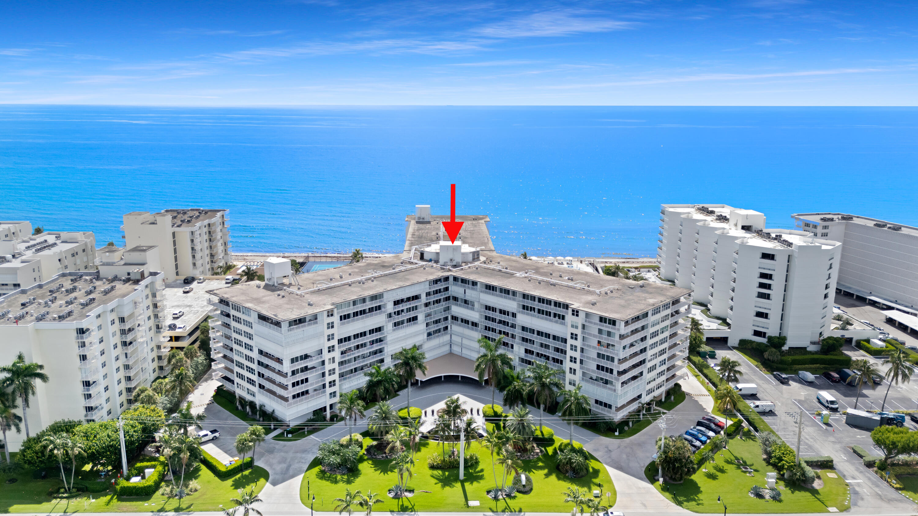 BARCLAY CONDO - Residential