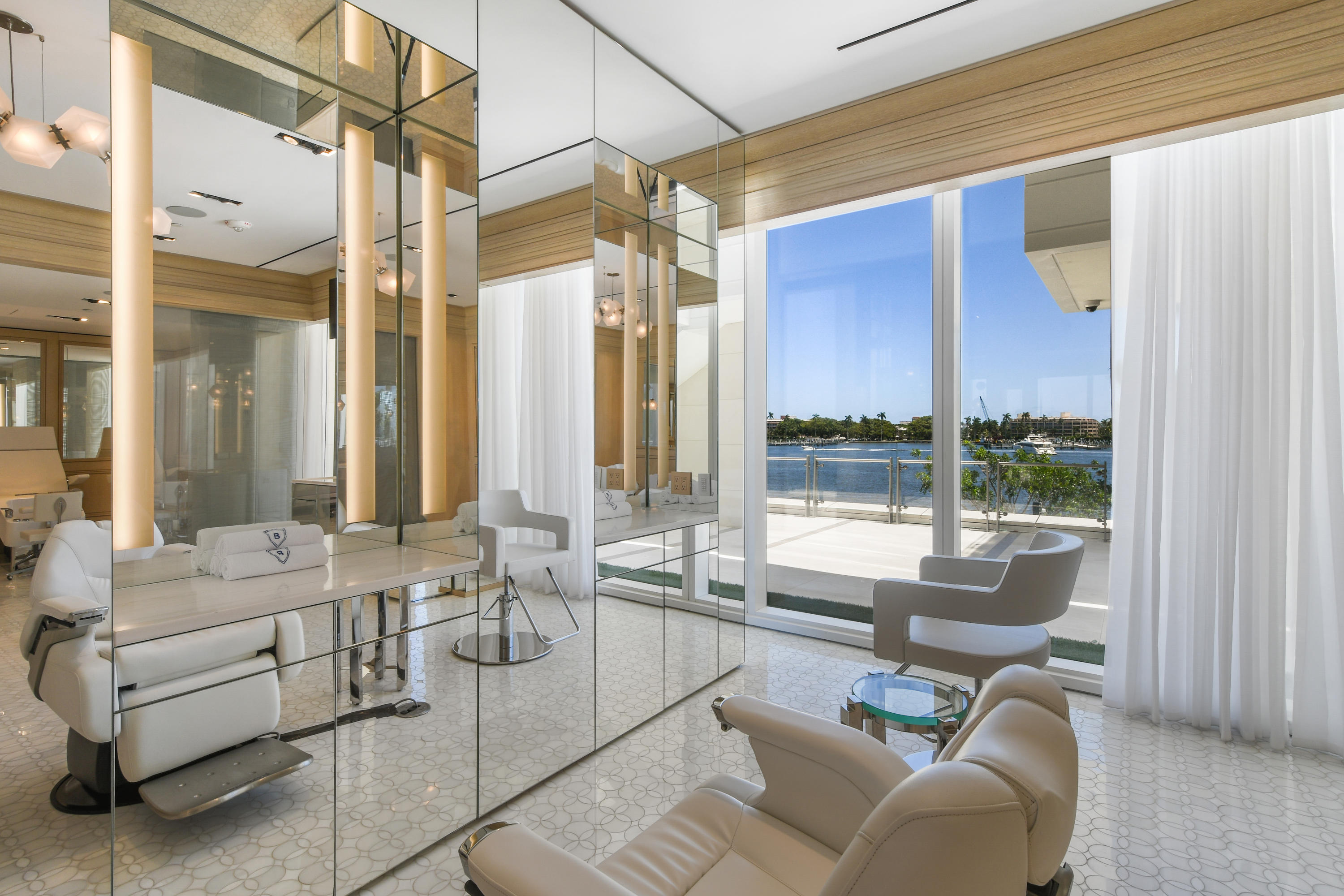 BRISTOL CONDO - Residential