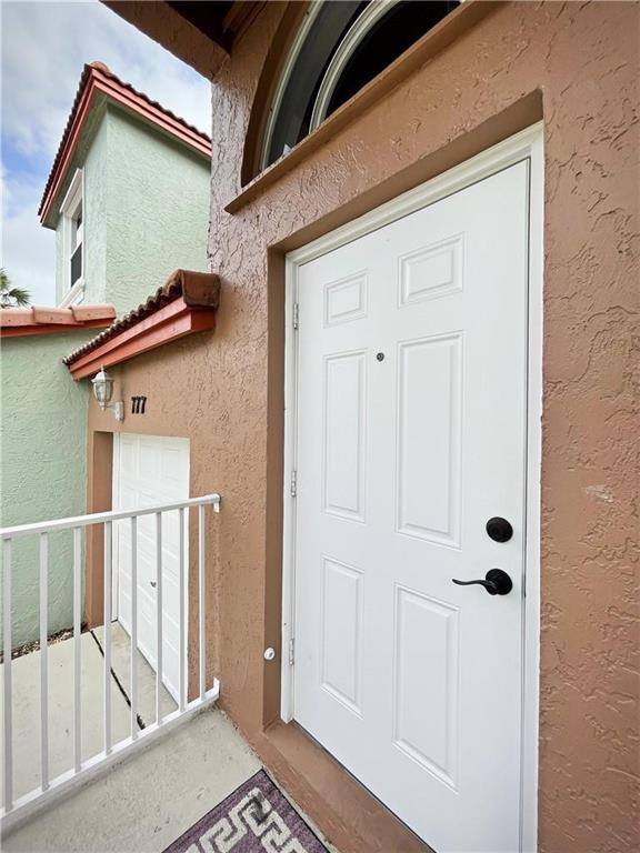 Towngate 156-11 B - Residential Lease