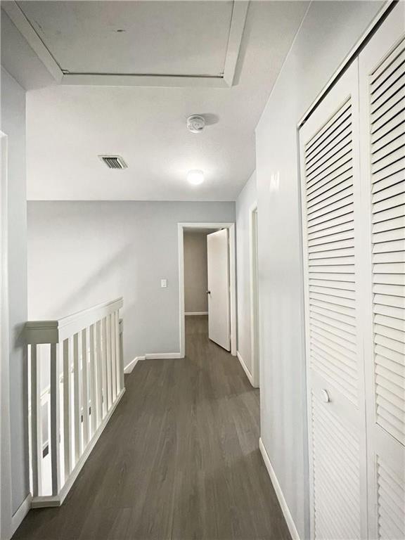 Towngate 156-11 B - Residential Lease