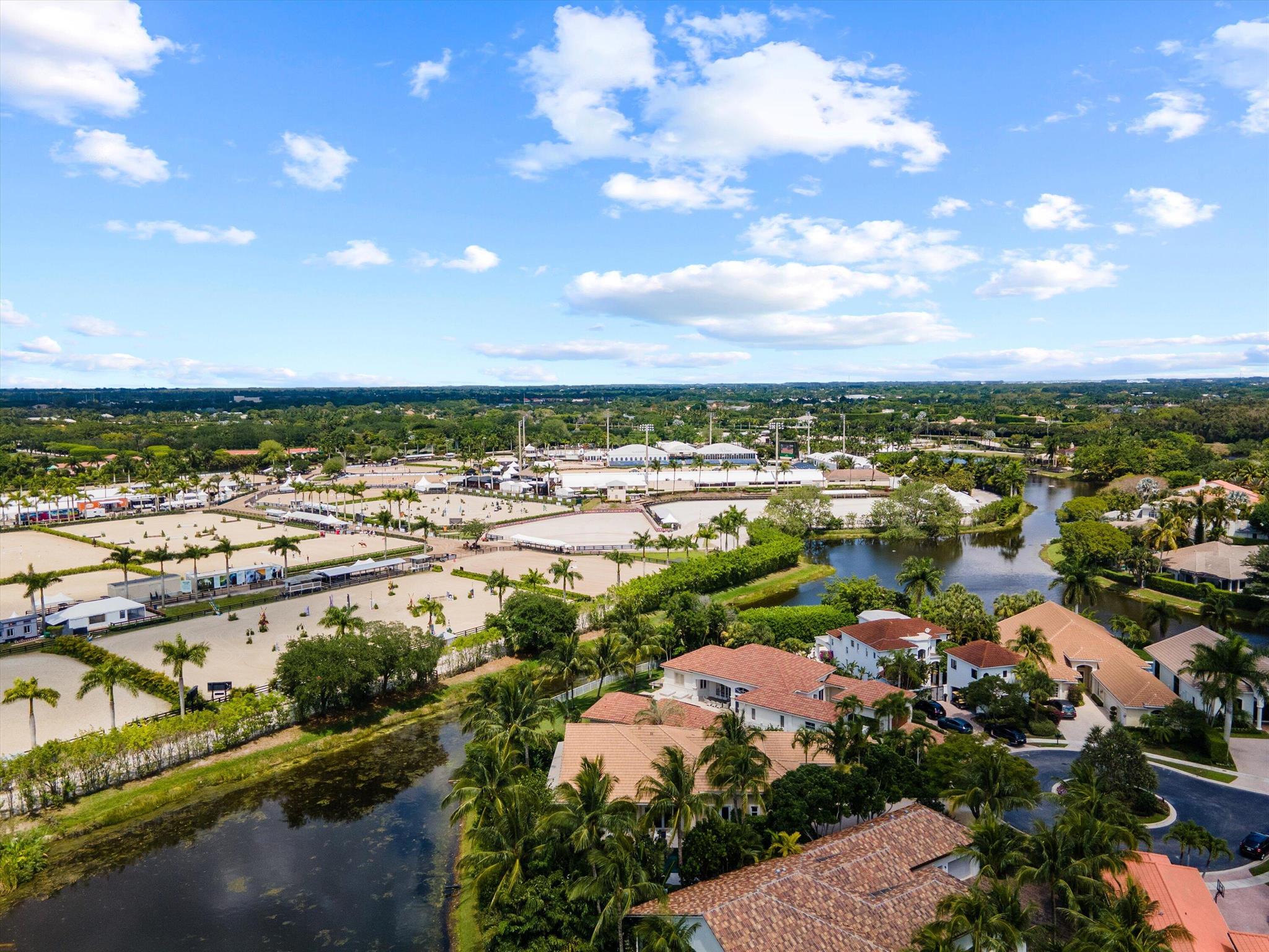 EQUESTRIAN CLUB ESTATES 2 - Residential