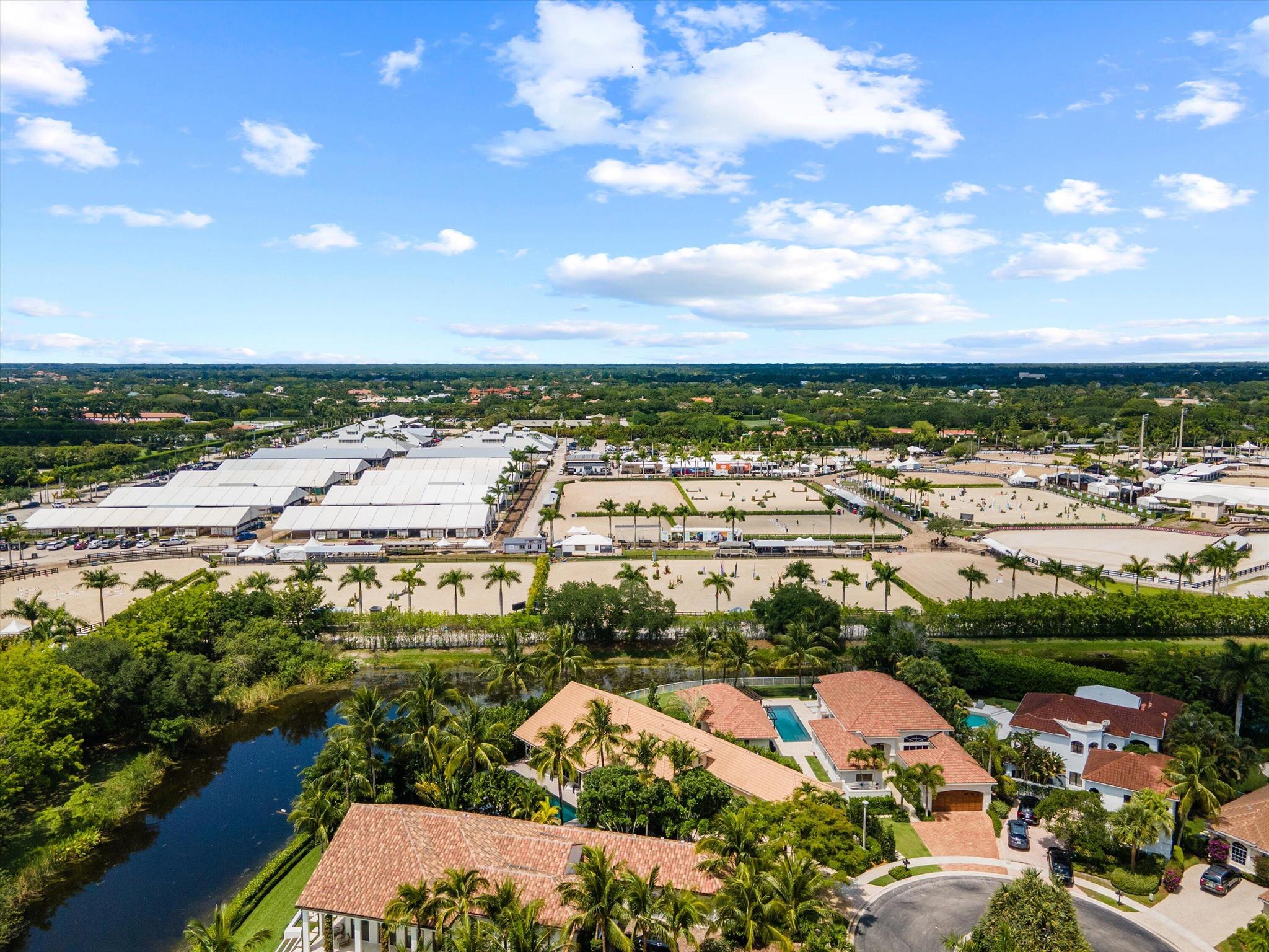 EQUESTRIAN CLUB ESTATES 2 - Residential