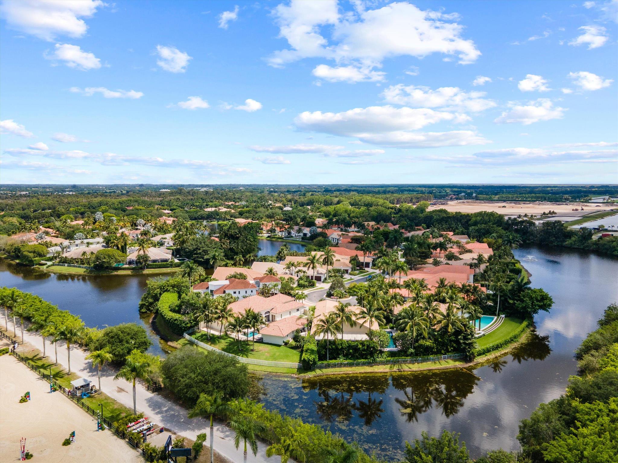 EQUESTRIAN CLUB ESTATES 2 - Residential