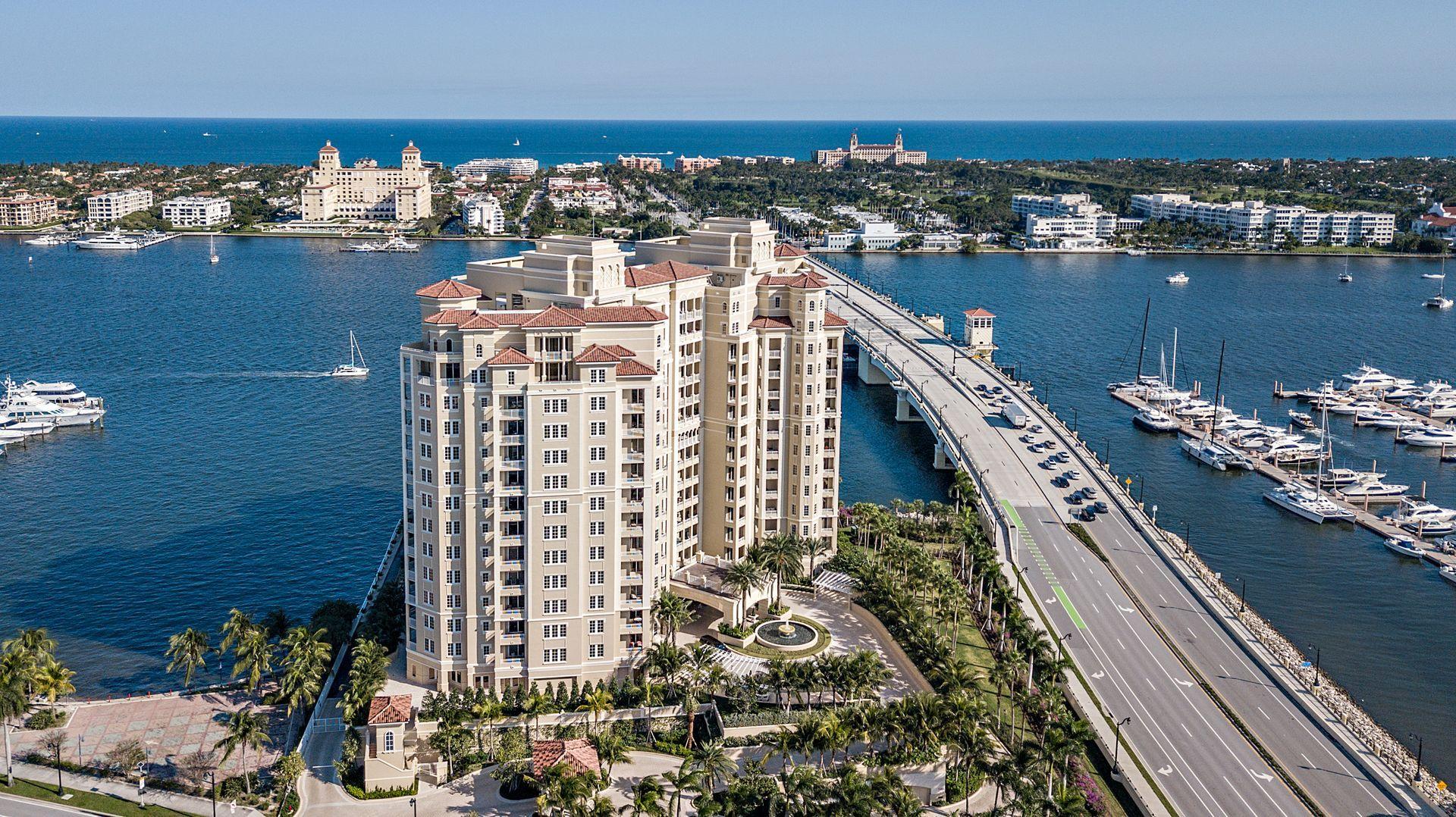 ONE WATERMARK PLACE OF THE PALM BEACHES - Residential