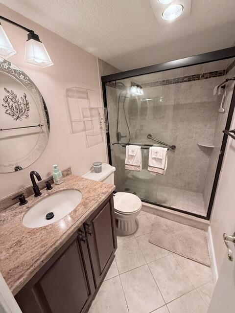 HARWOOD E CONDO - Residential