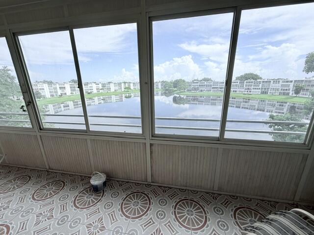 HARWOOD E CONDO - Residential