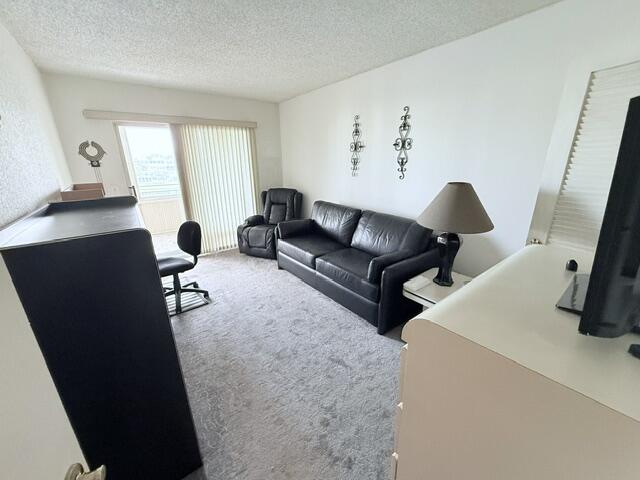 HARWOOD E CONDO - Residential