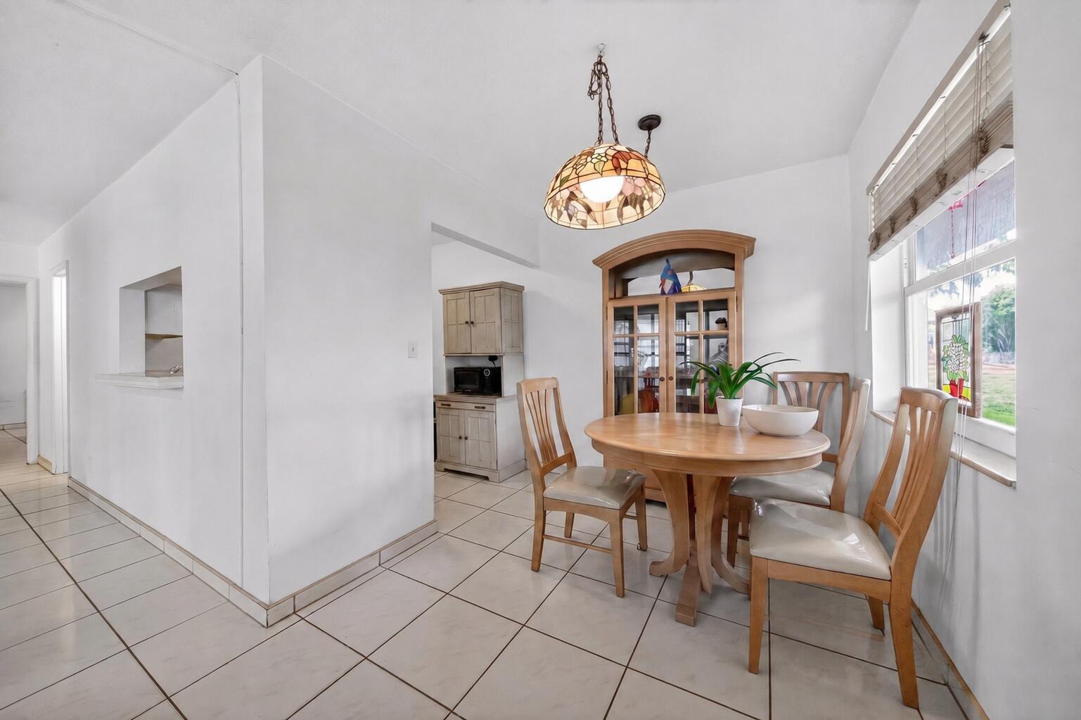 TOWN COLONY CONDO - Residential