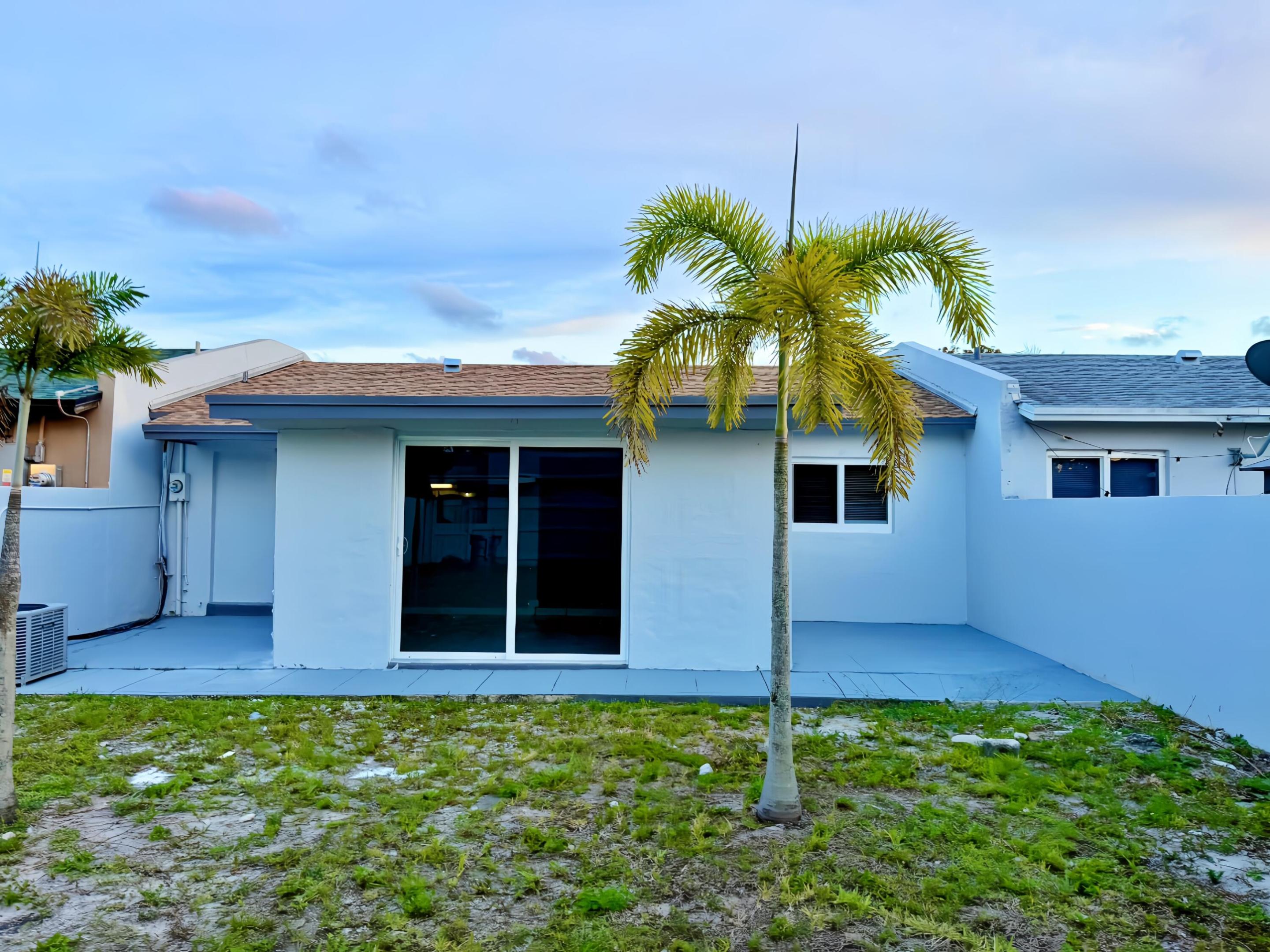 LESLIE ESTATES SEC 2 - Residential Lease