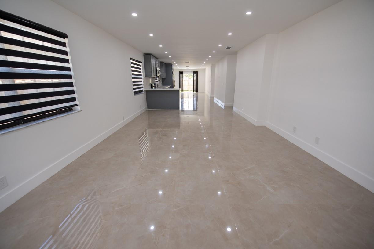 TOWN OF MODELO (DANIA) B-49 - Residential