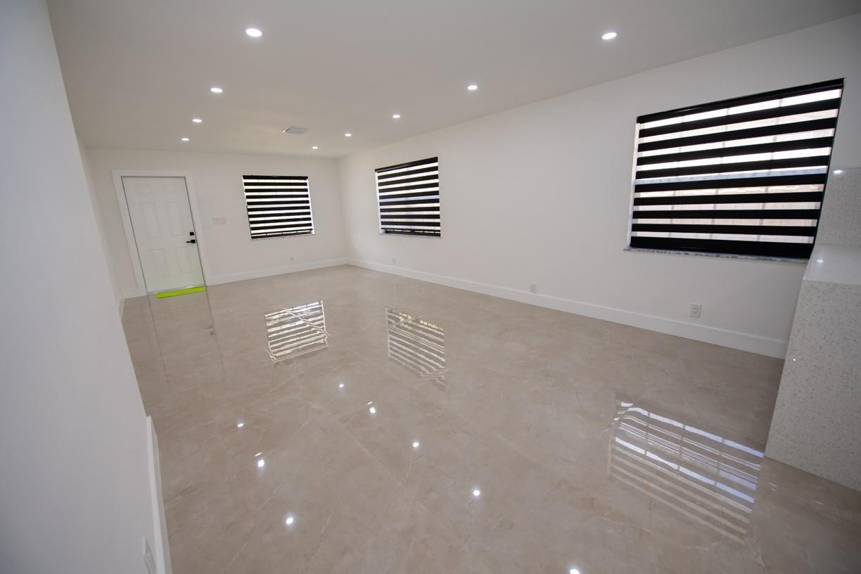 TOWN OF MODELO (DANIA) B-49 - Residential