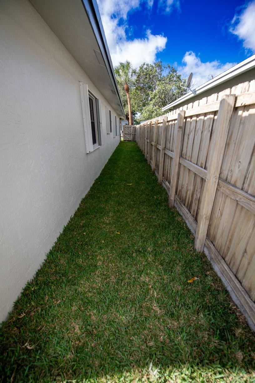 TOWN OF MODELO (DANIA) B-49 - Residential