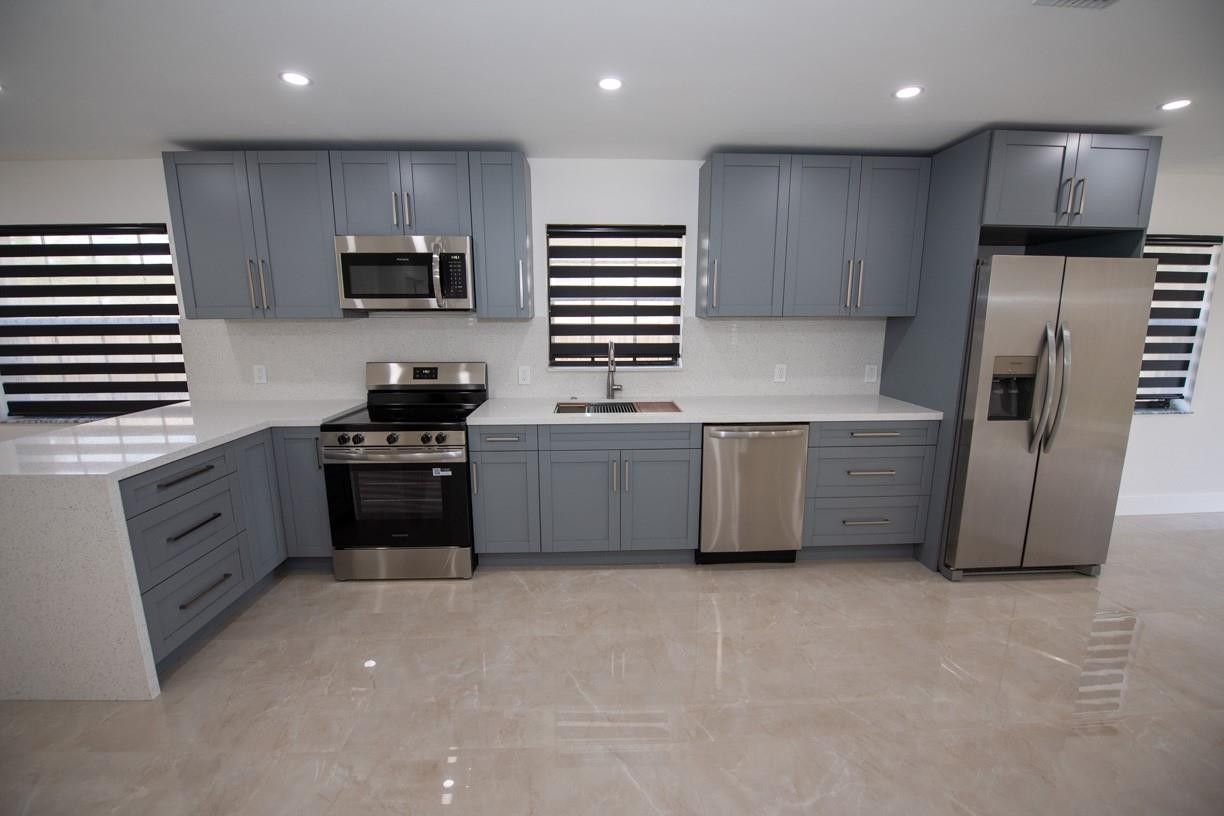 TOWN OF MODELO (DANIA) B-49 - Residential