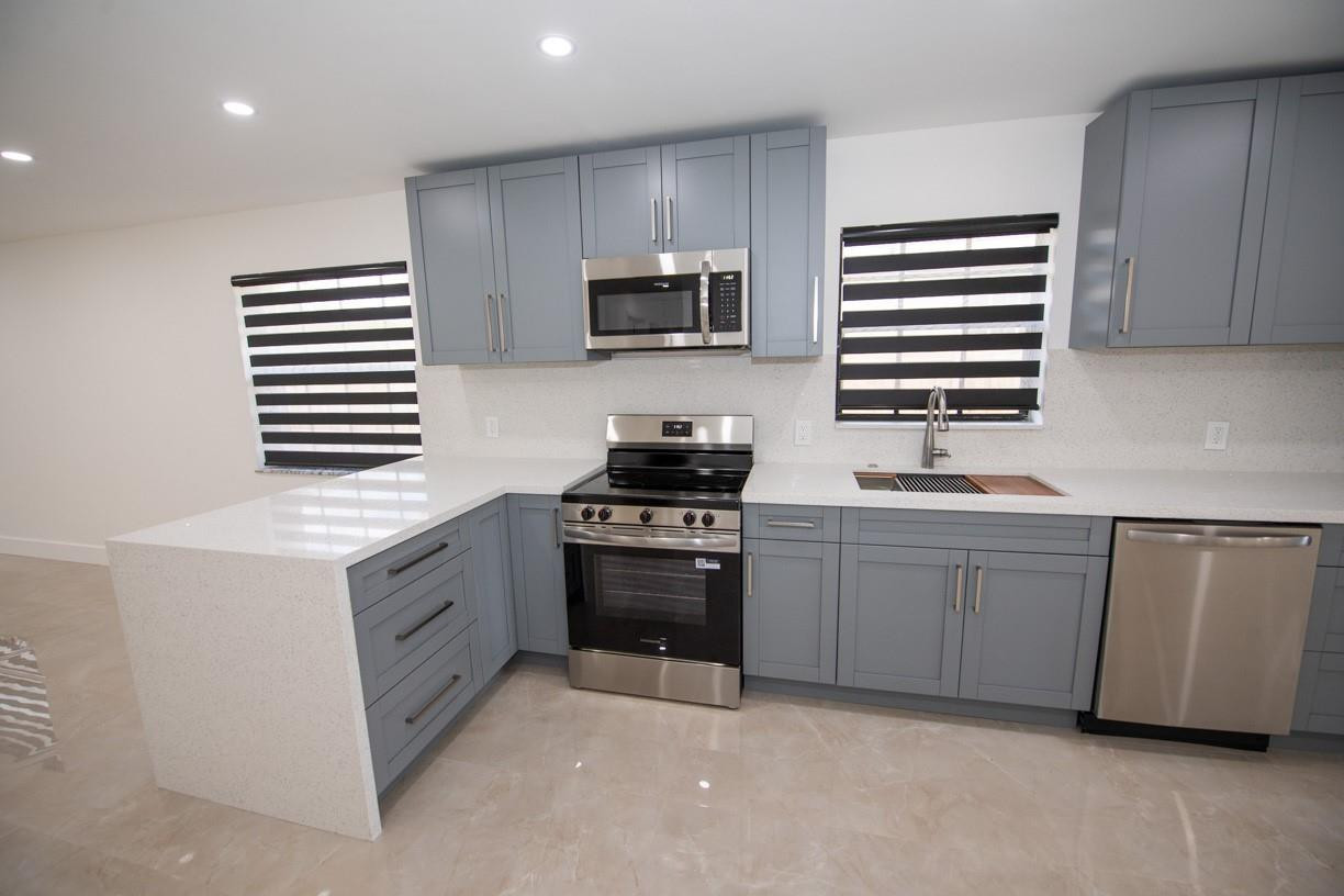 TOWN OF MODELO (DANIA) B-49 - Residential