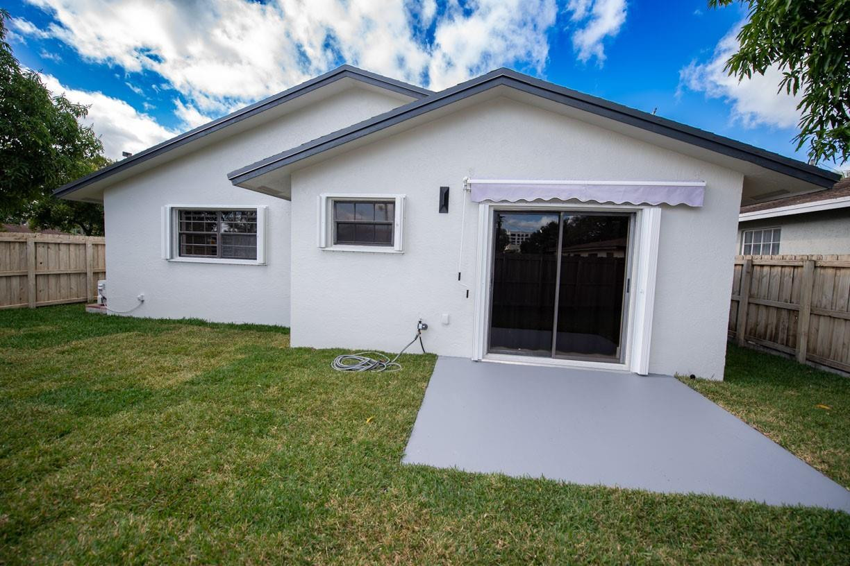 TOWN OF MODELO (DANIA) B-49 - Residential