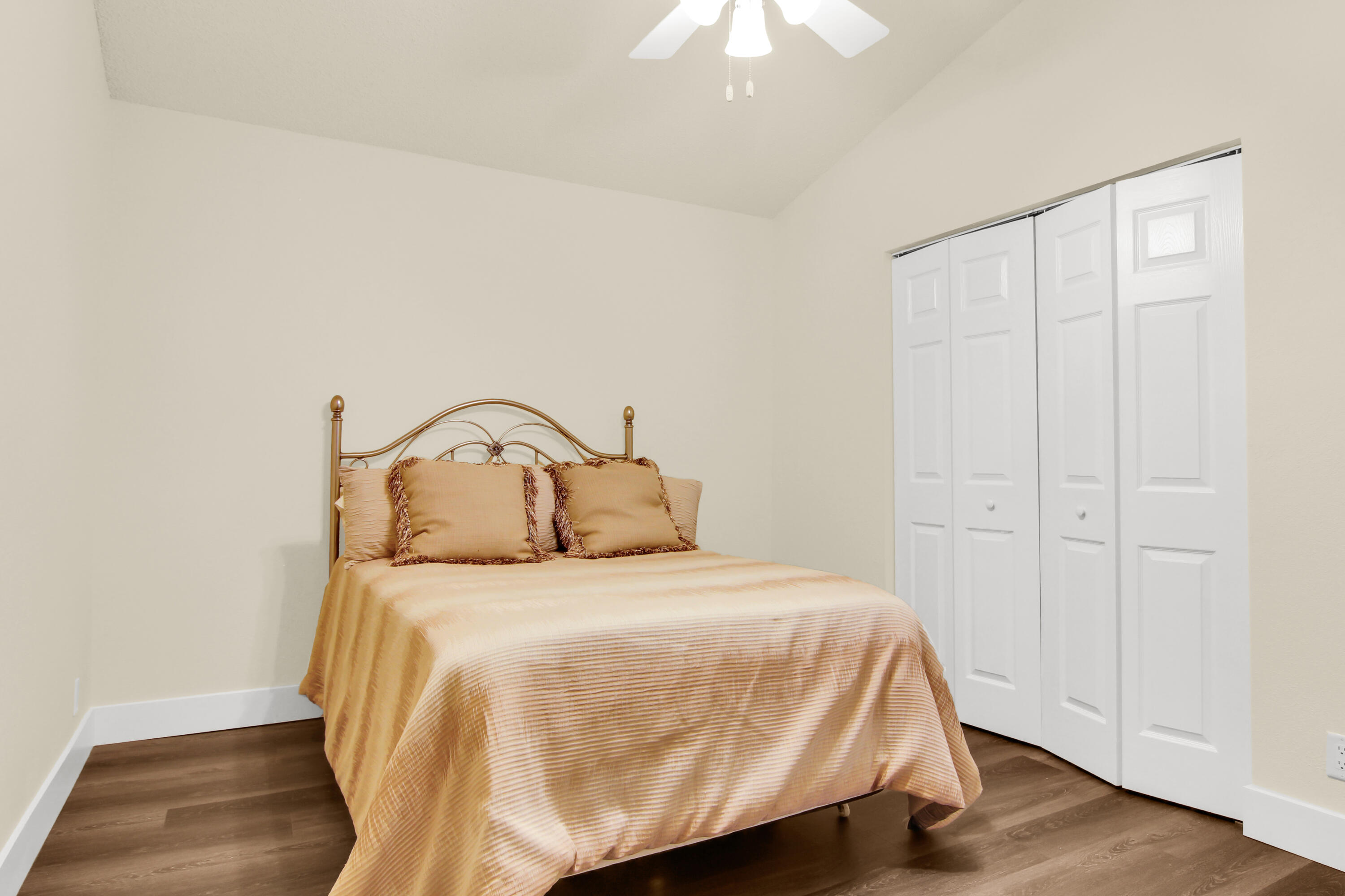 PALM CLUB WEST VILLAGE 2 - Residential