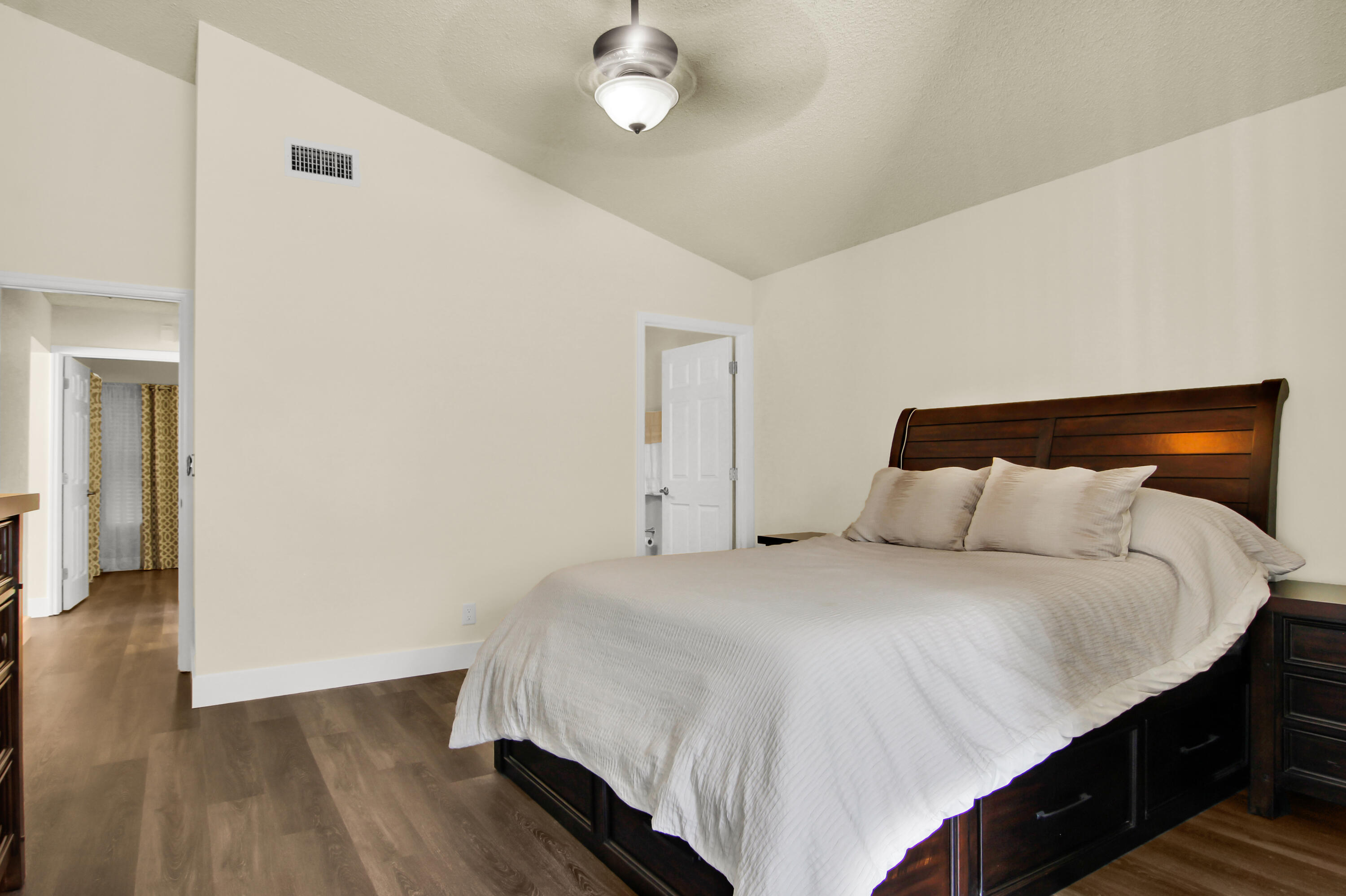 PALM CLUB WEST VILLAGE 2 - Residential