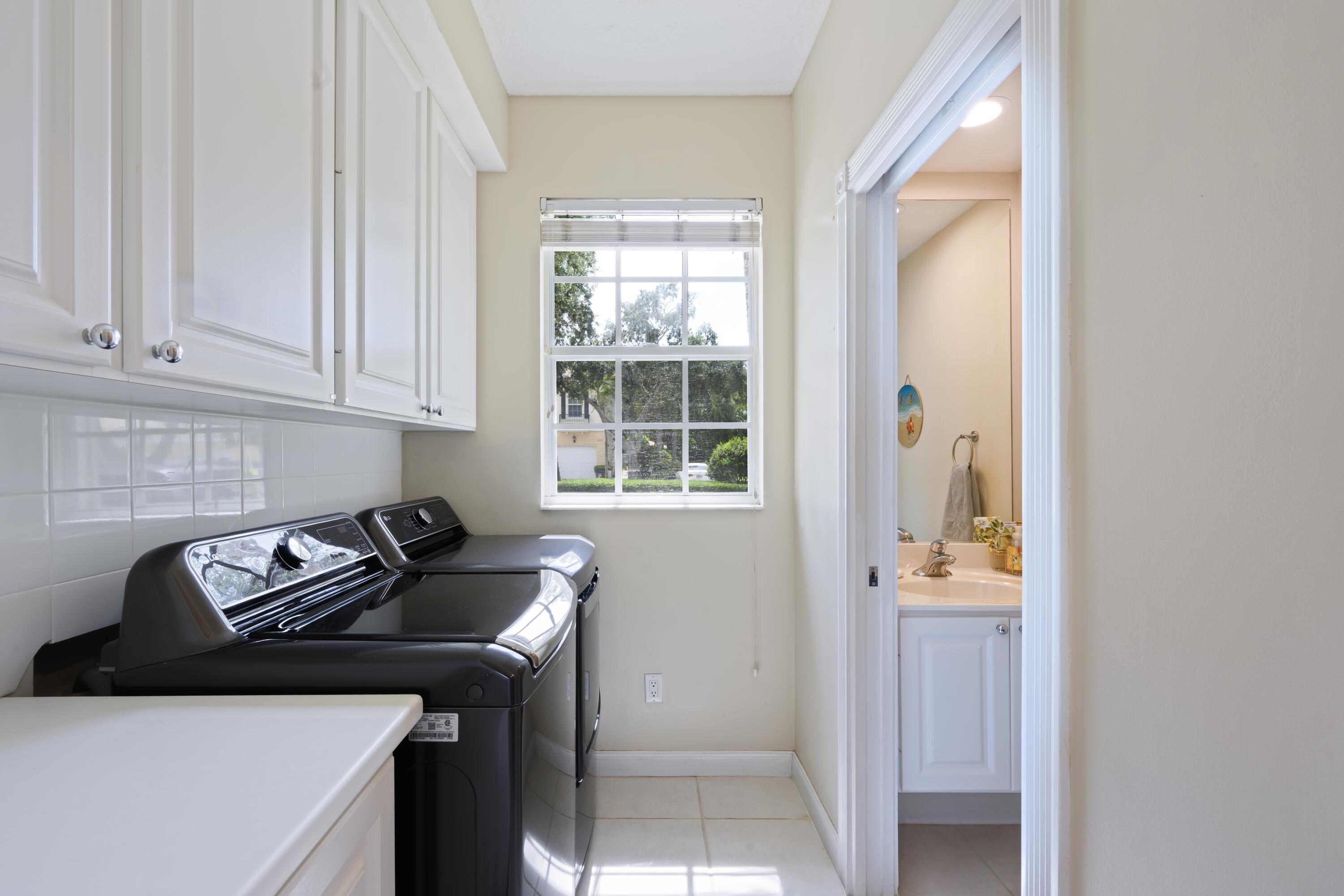 CATALINA LAKES - Residential