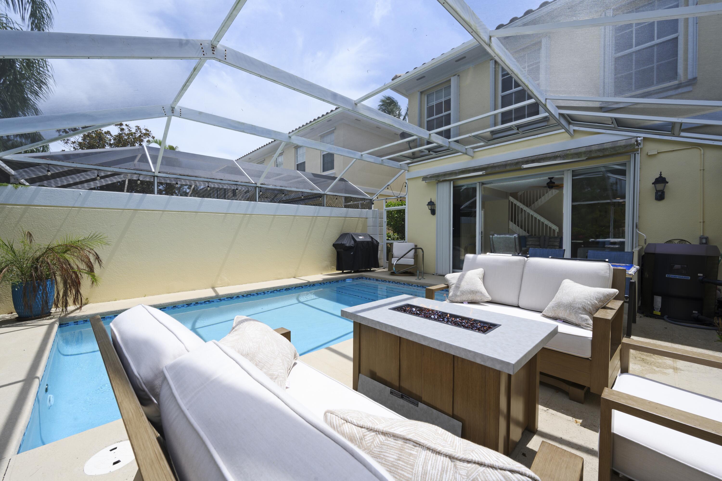 CATALINA LAKES - Residential