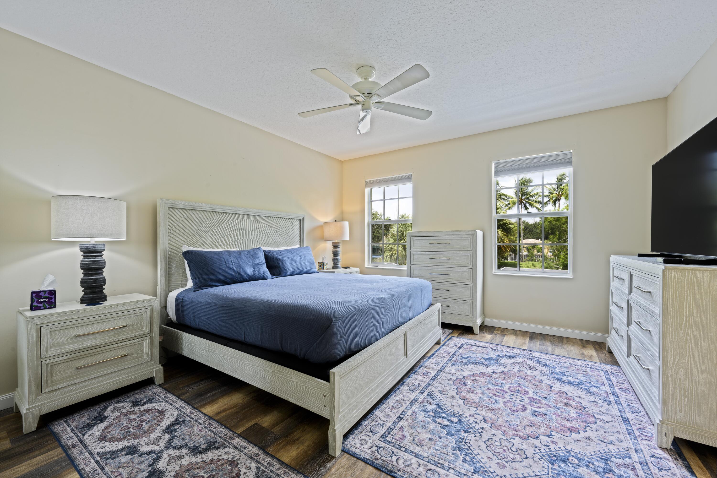 CATALINA LAKES - Residential