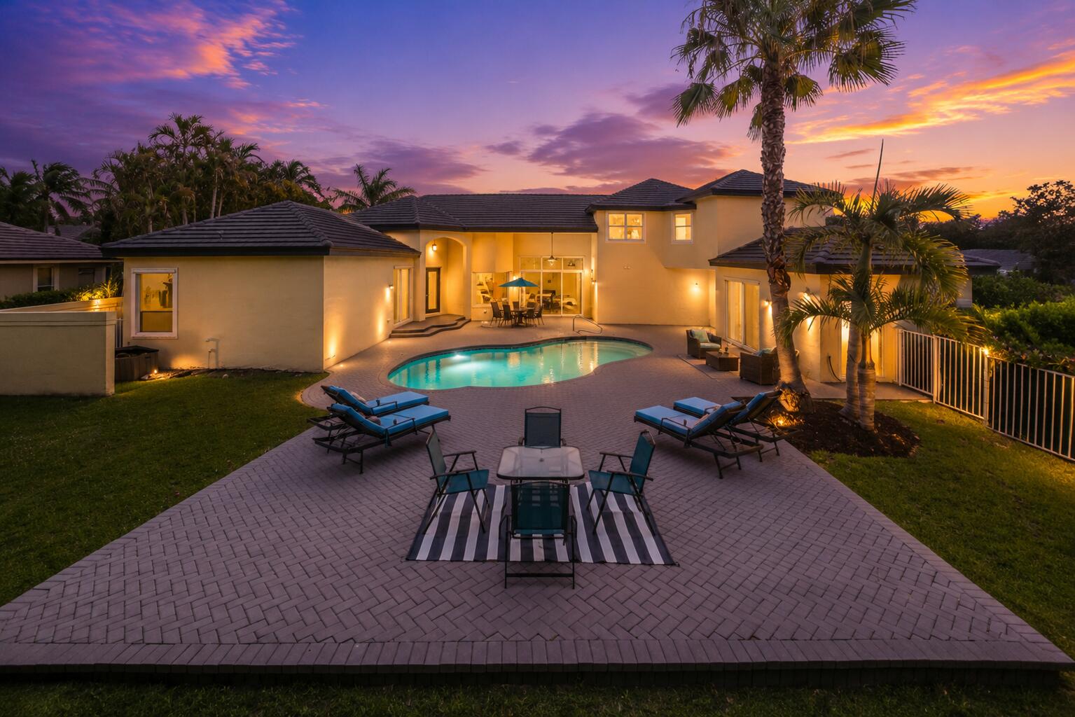 FOX RIDGE - Residential