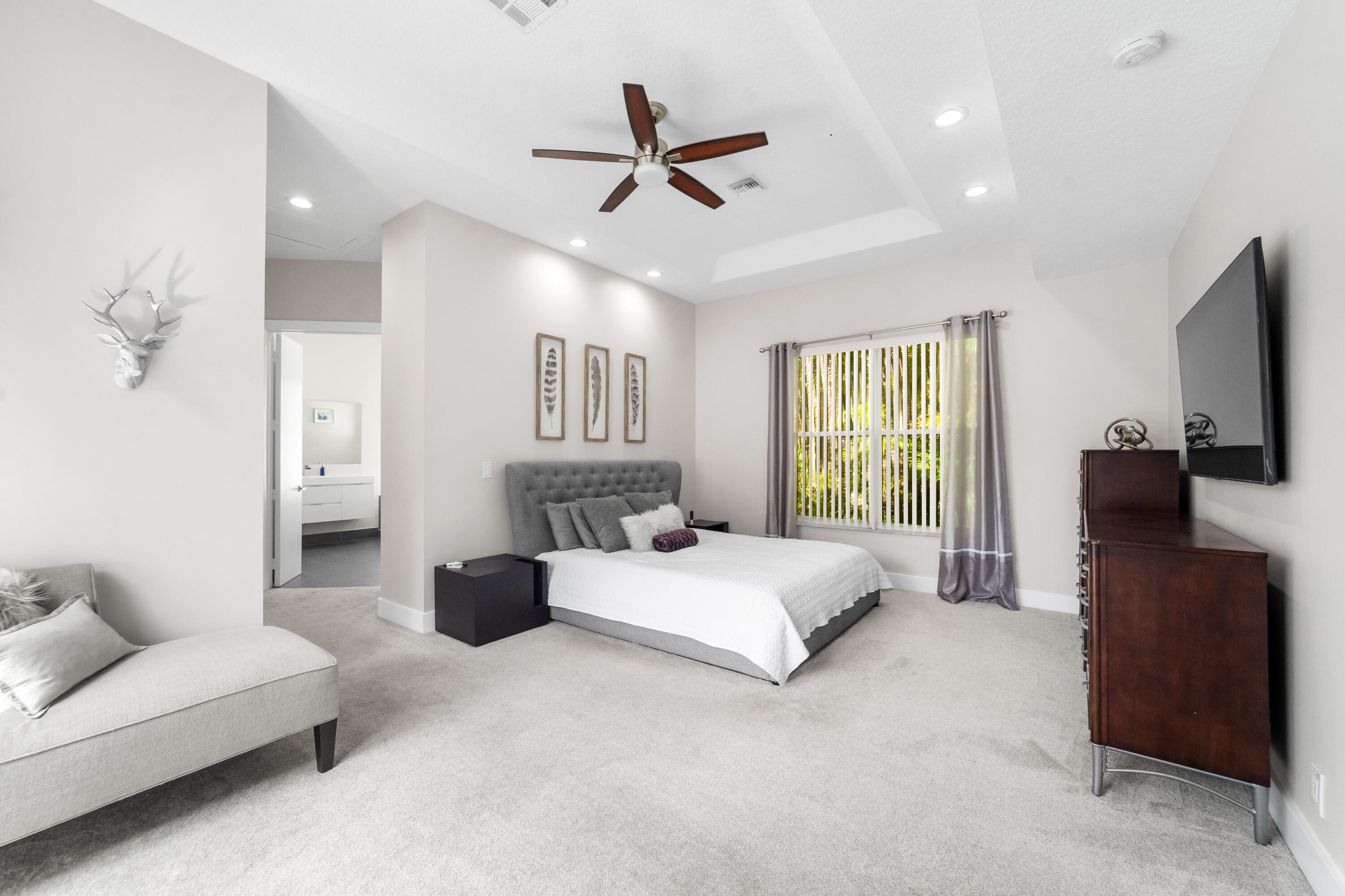 FOX RIDGE - Residential