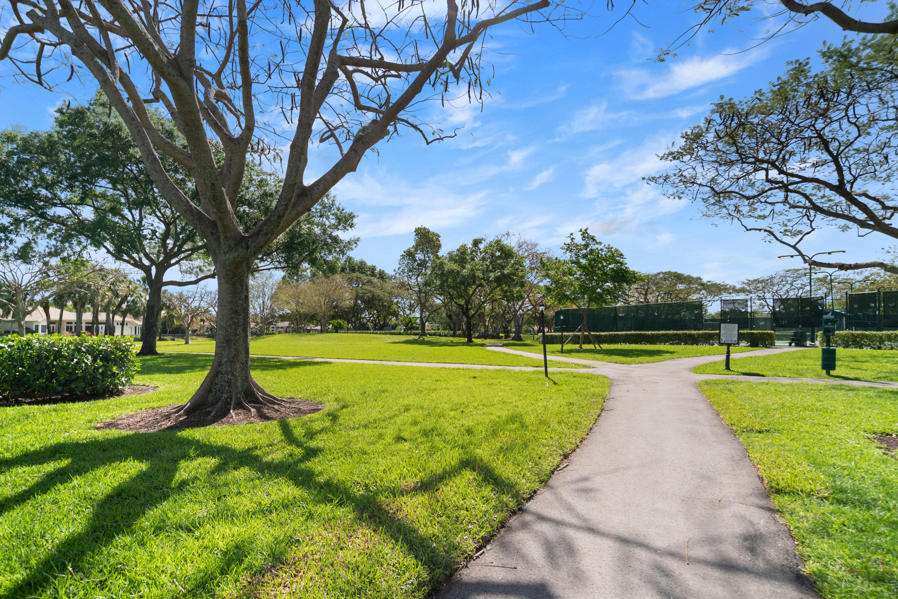 FOX RIDGE - Residential