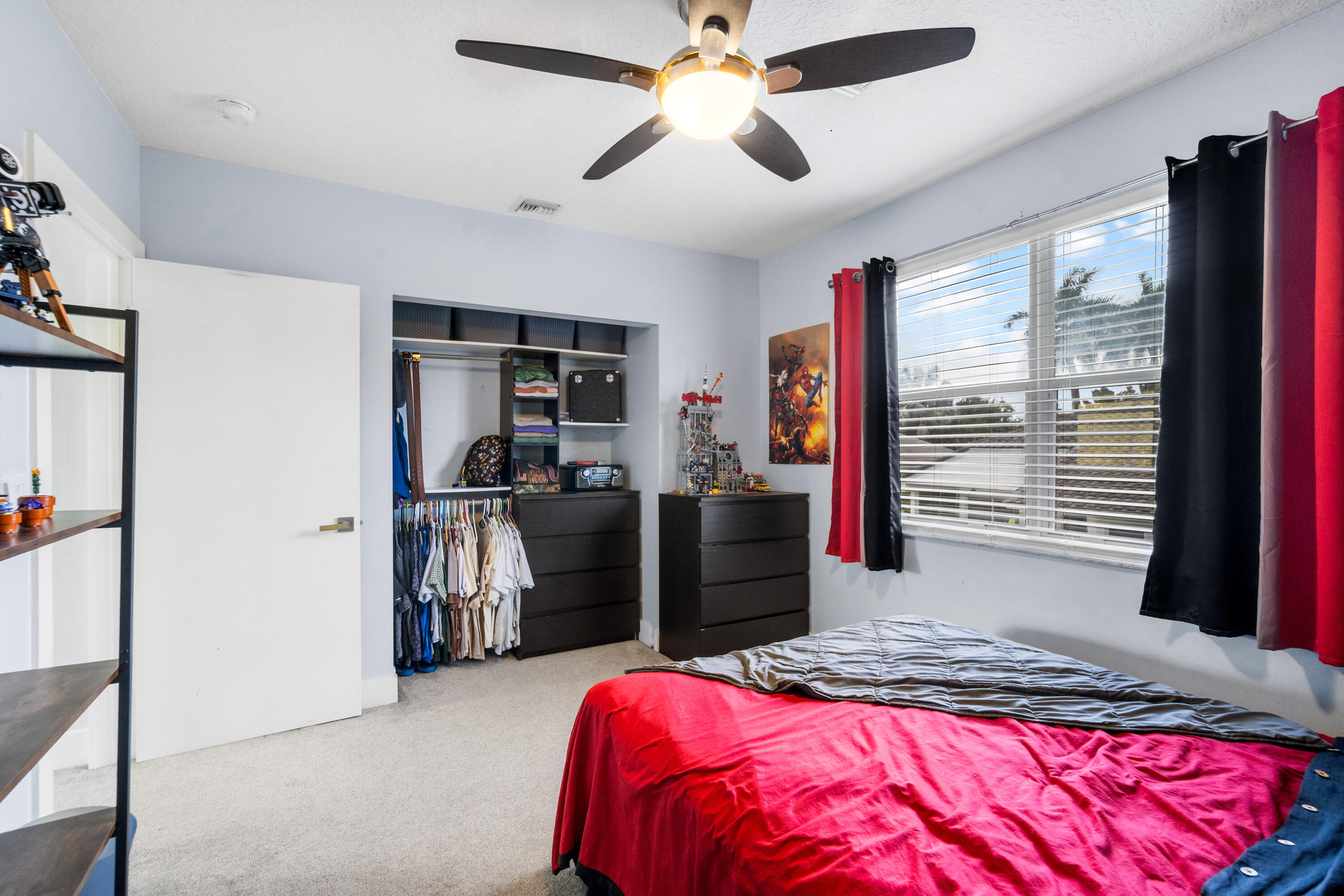FOX RIDGE - Residential