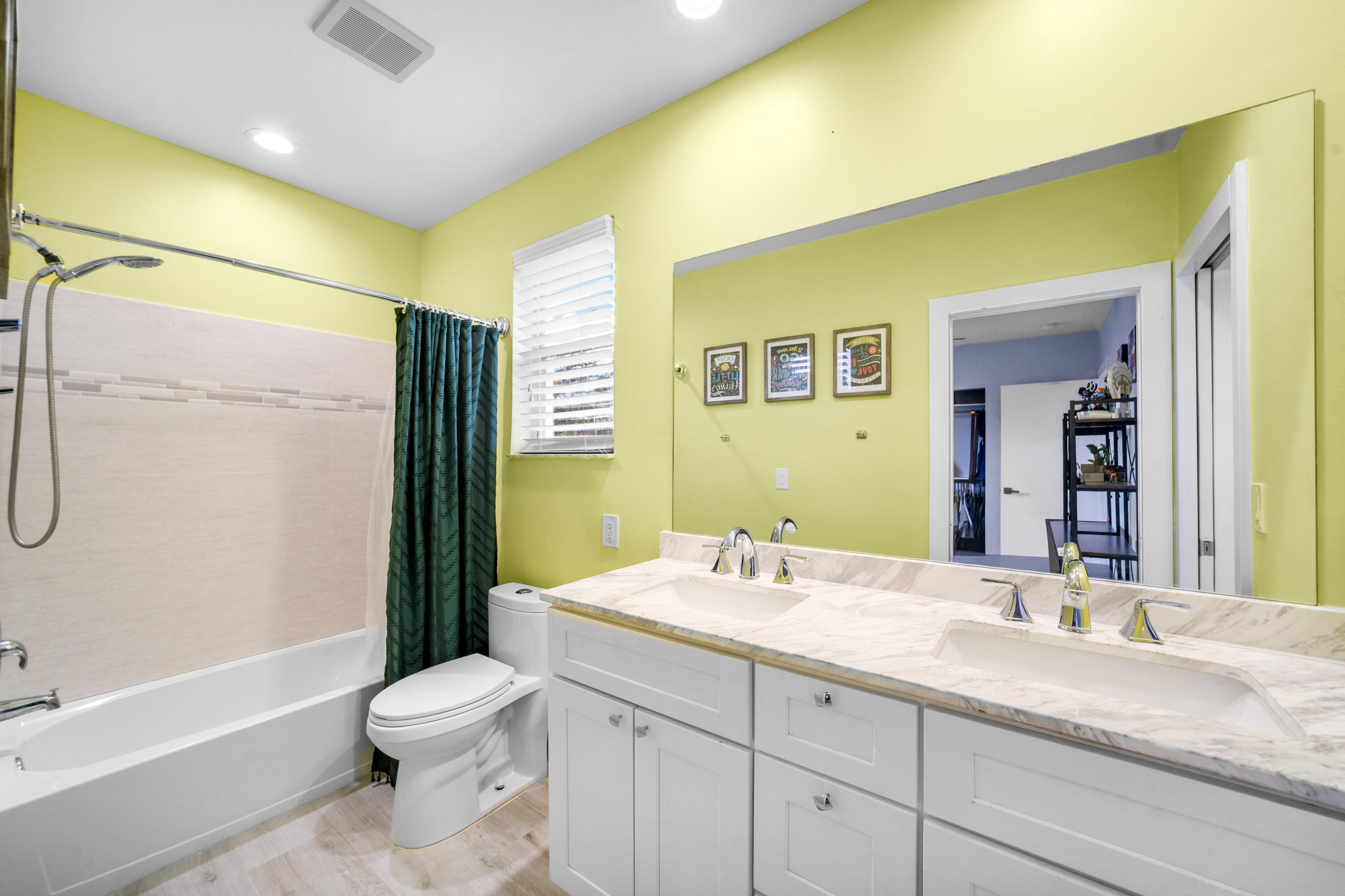 FOX RIDGE - Residential