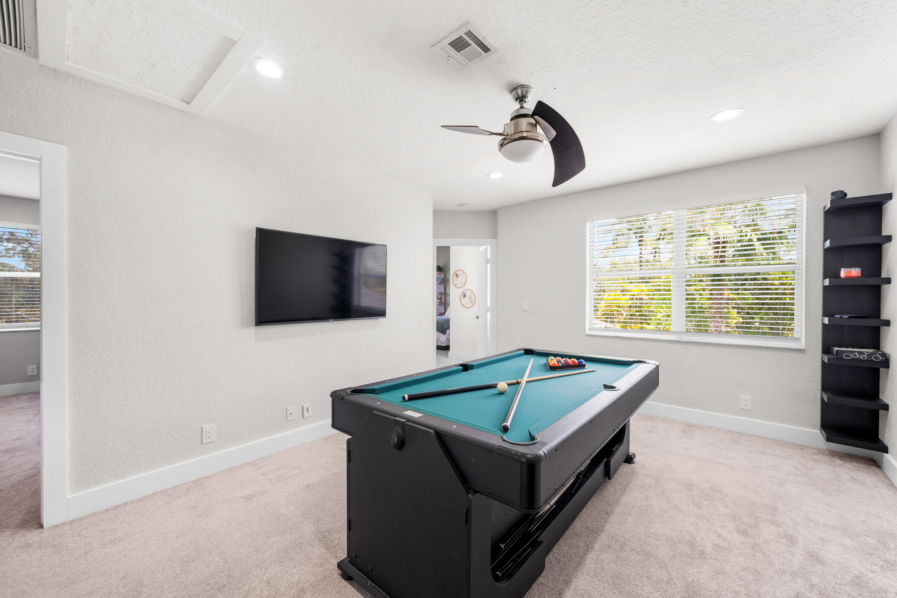FOX RIDGE - Residential