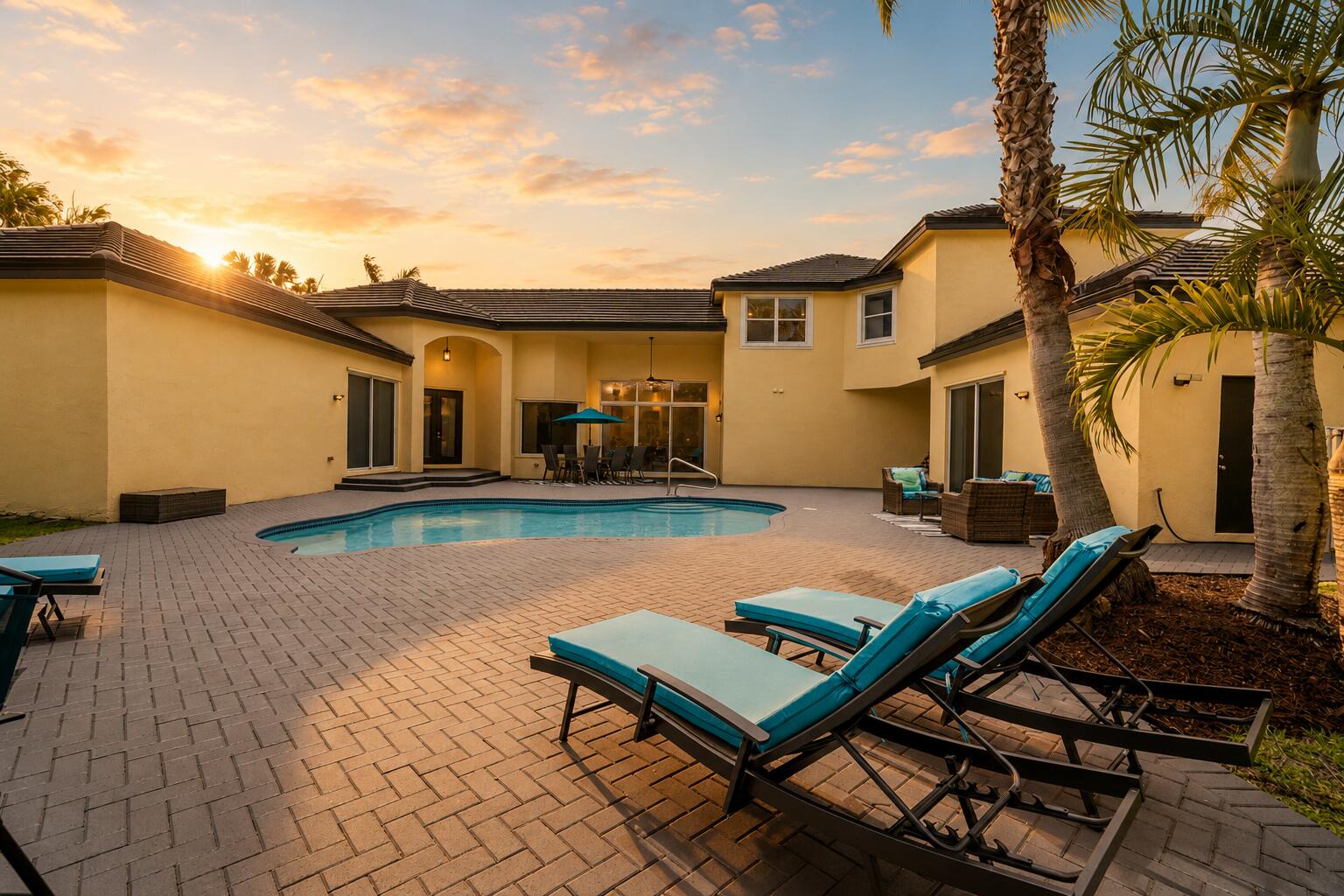 FOX RIDGE - Residential