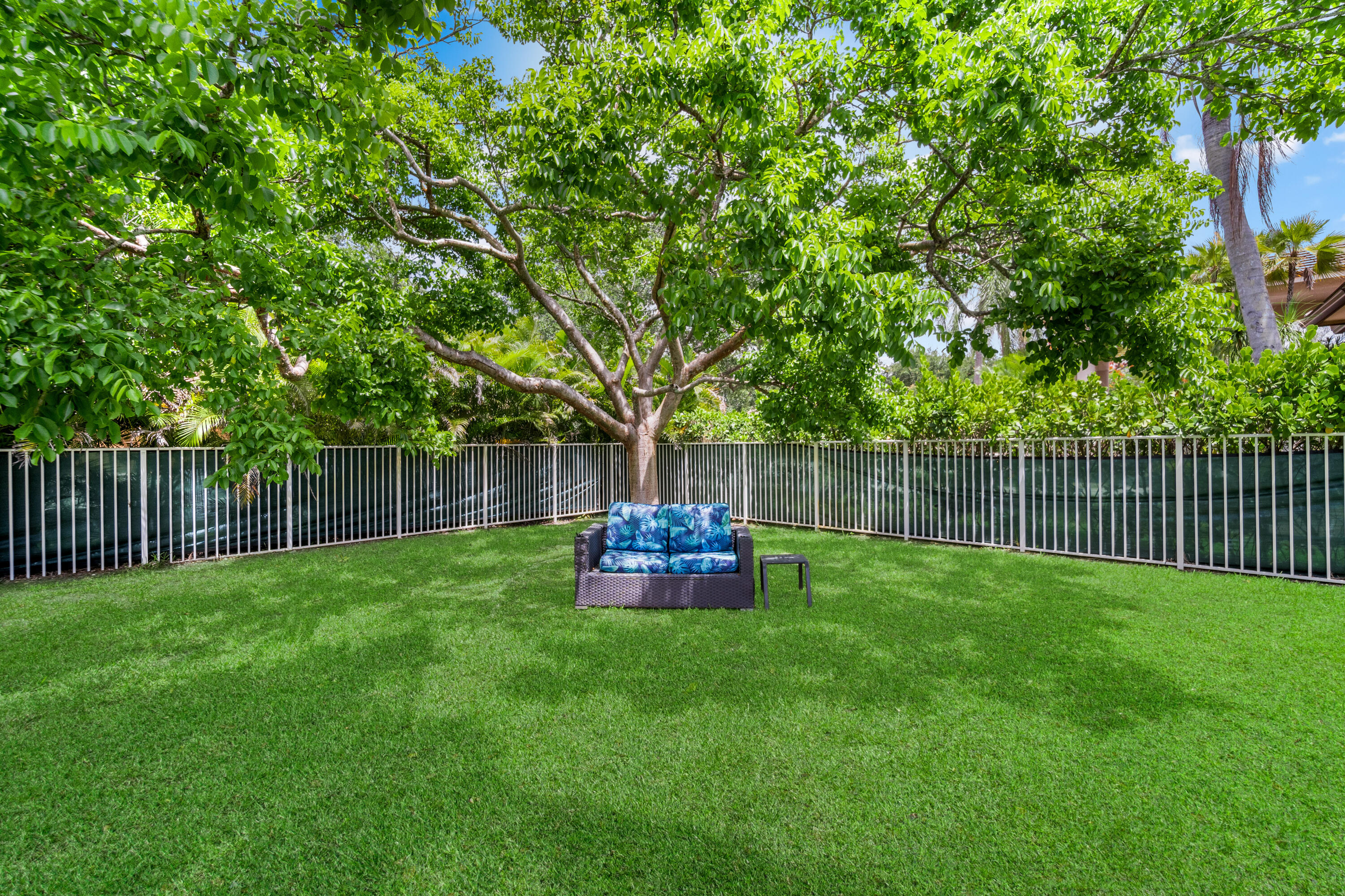 FOX RIDGE - Residential