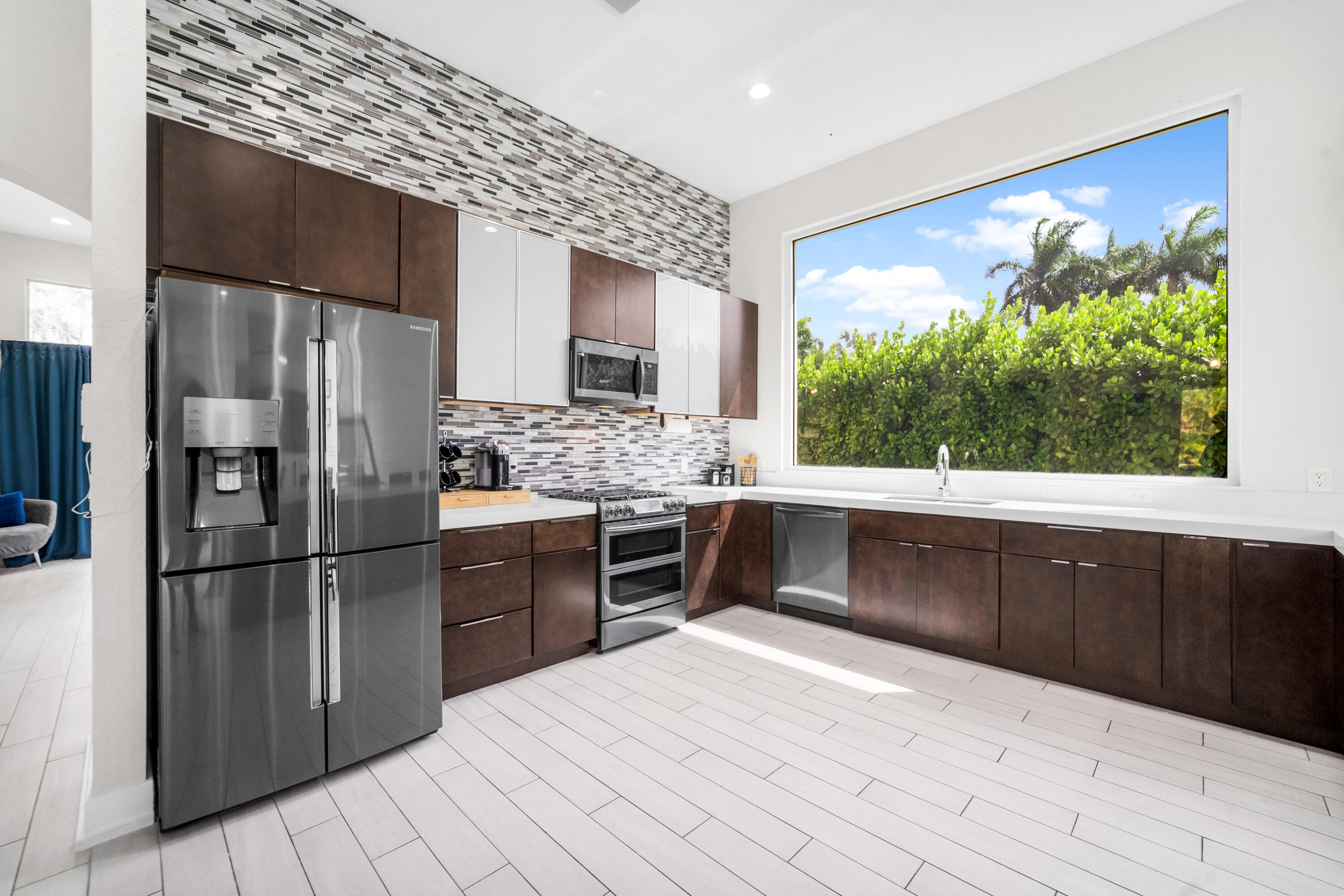 FOX RIDGE - Residential