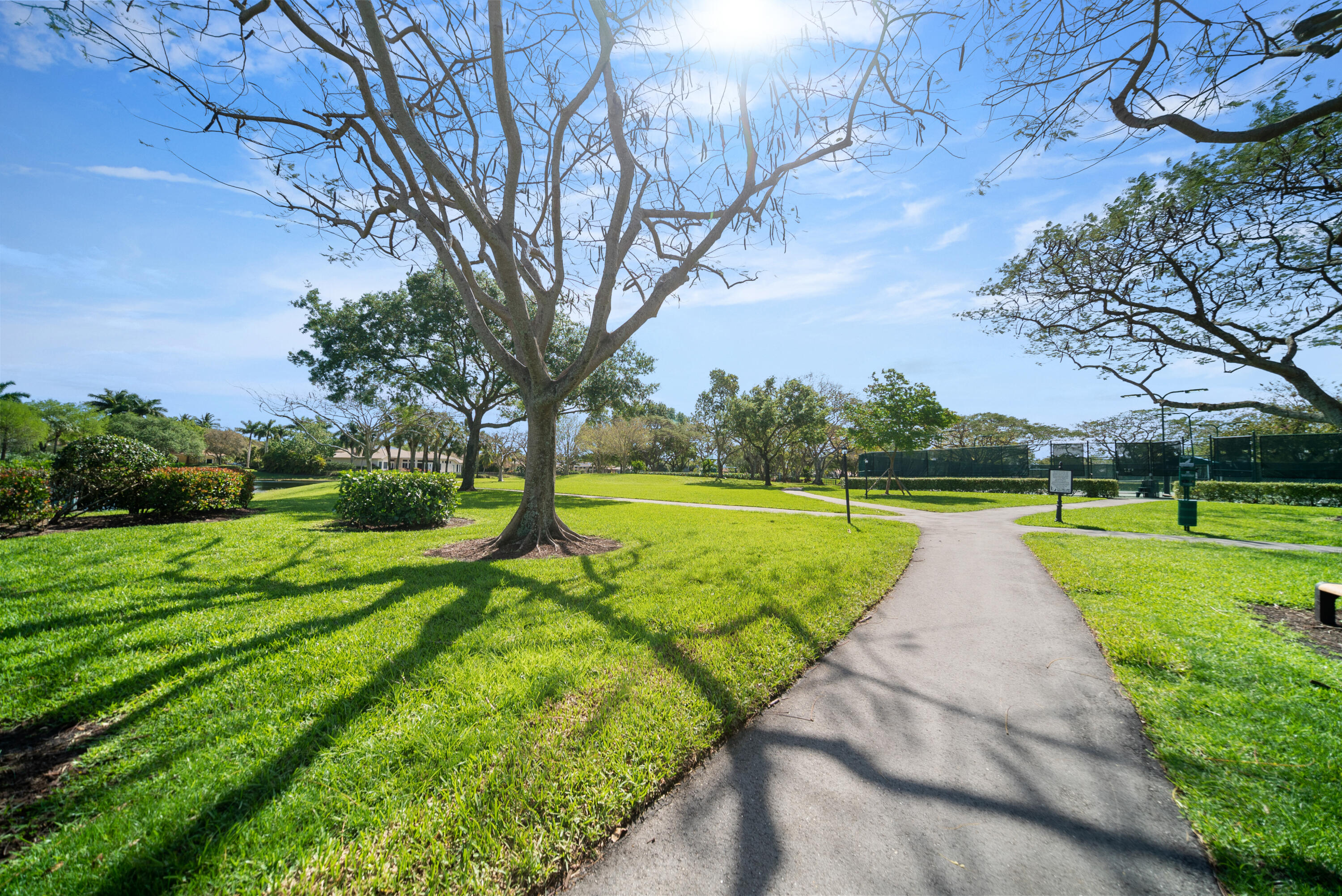 FOX RIDGE - Residential