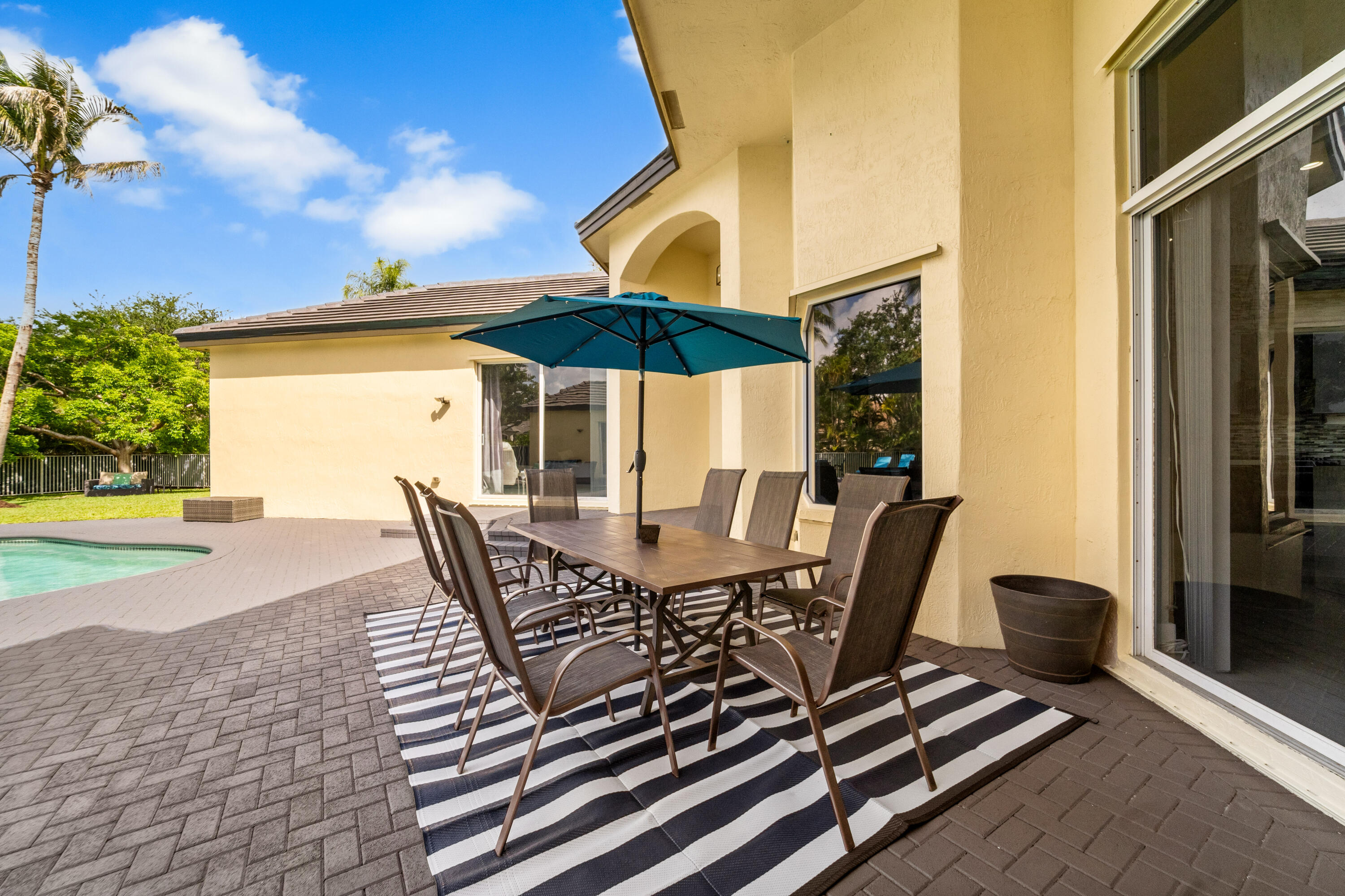 FOX RIDGE - Residential