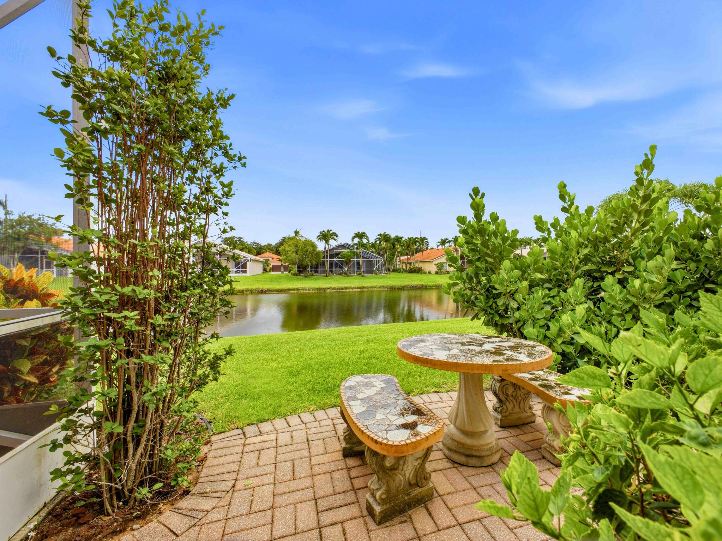 TUSCANY PAR A/B - Residential