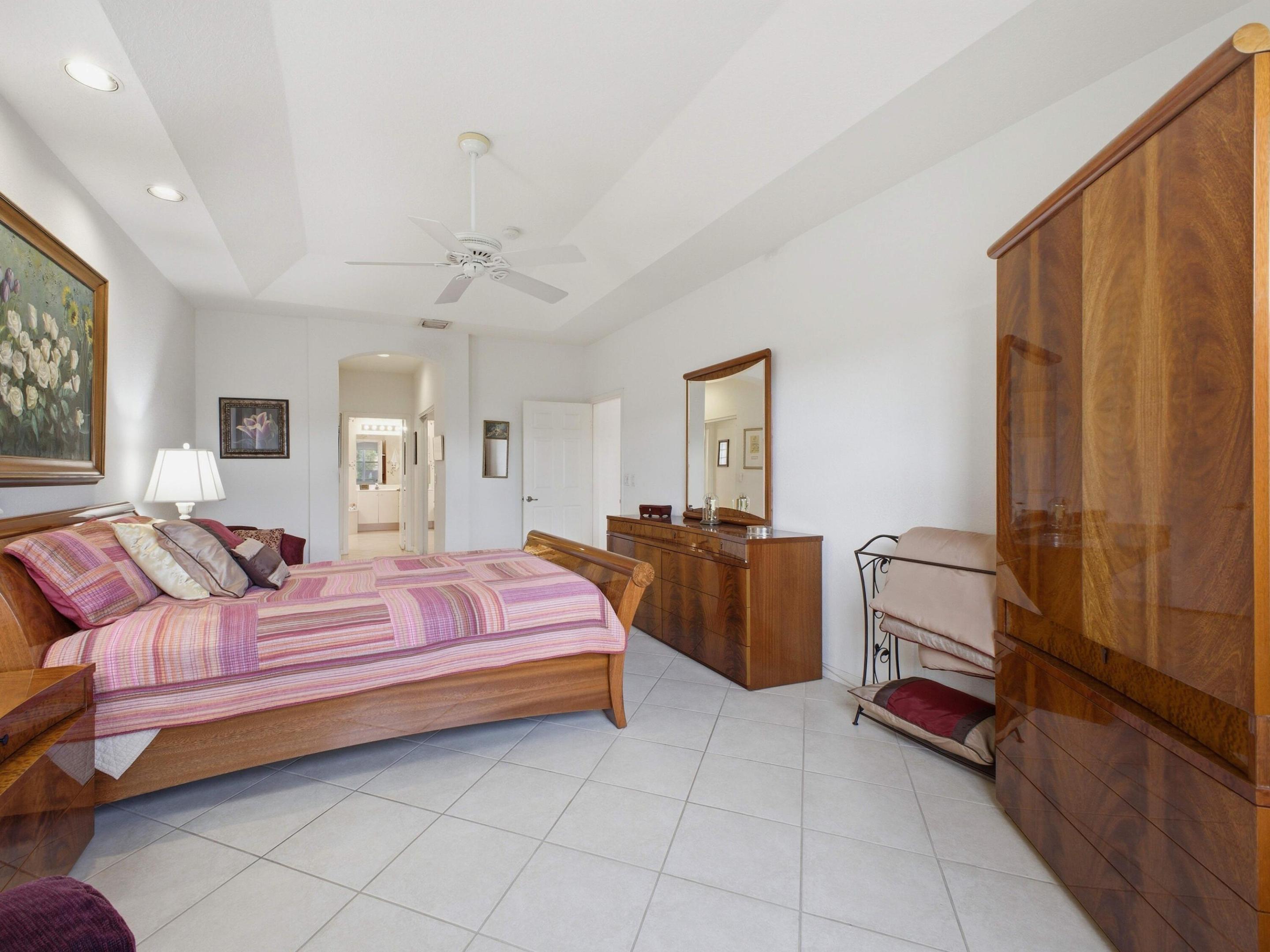 TUSCANY PAR A/B - Residential